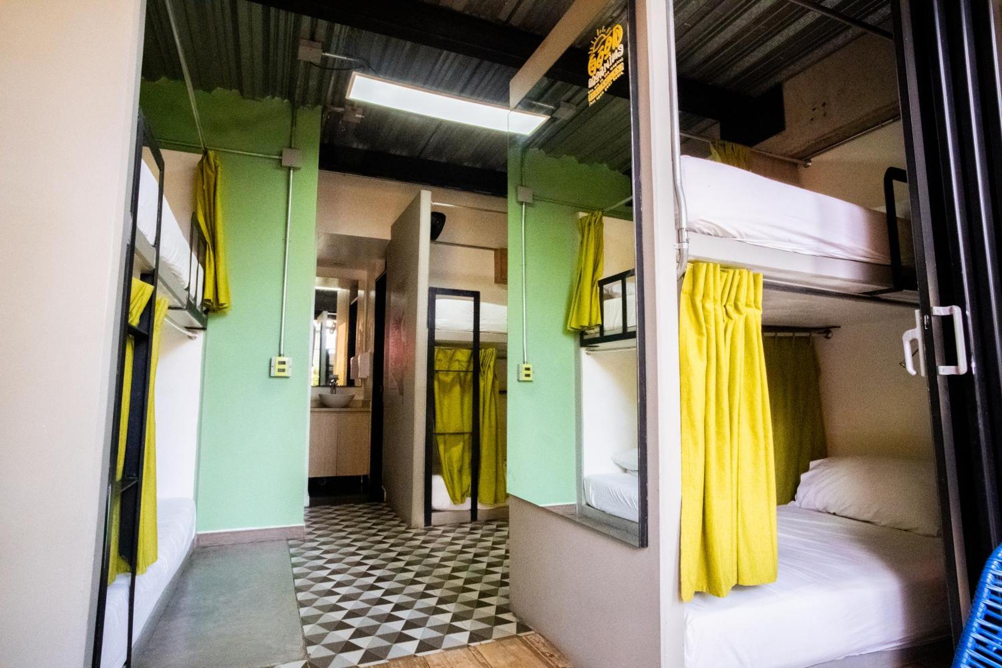 Hostal Patios