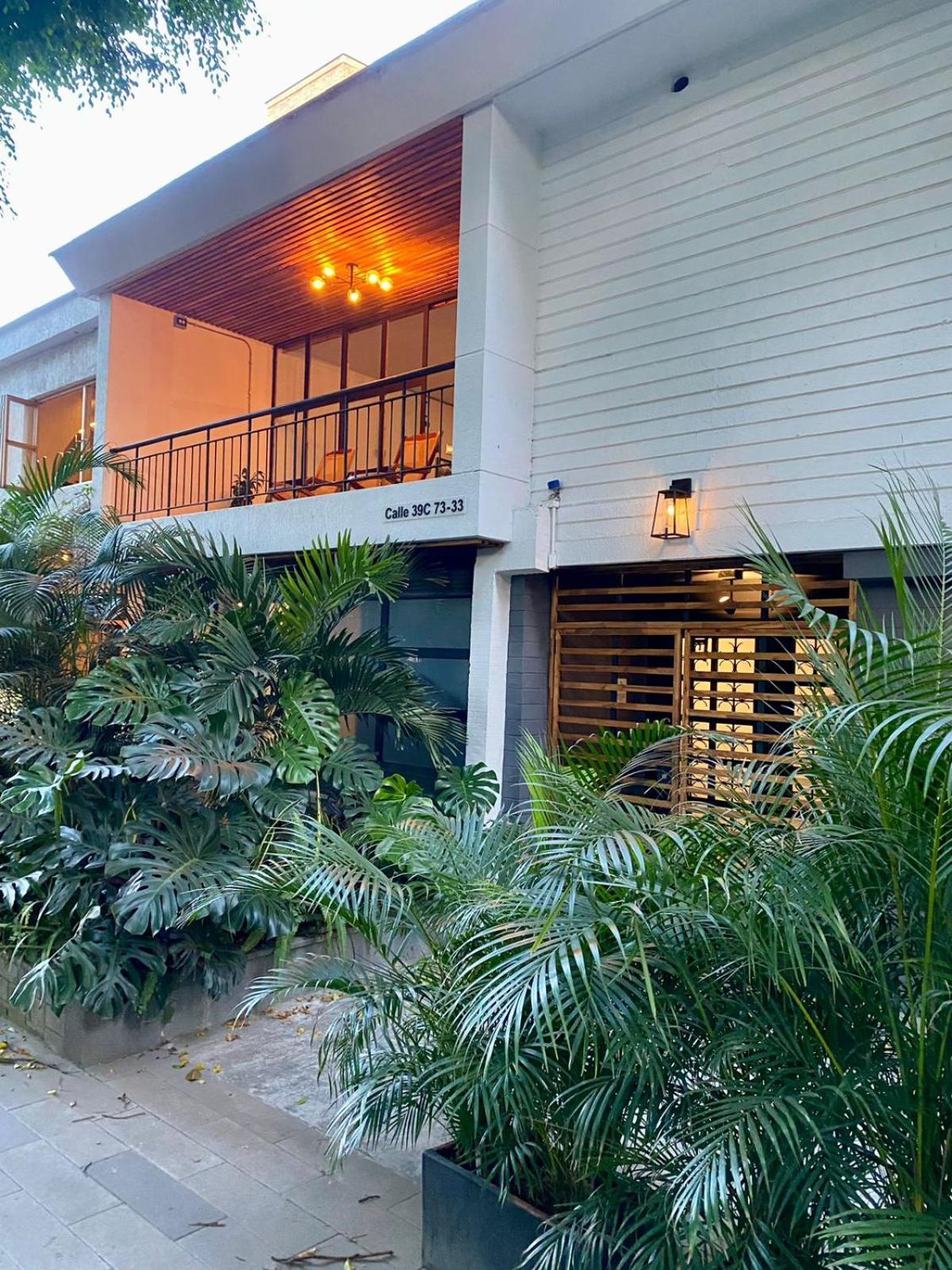 Pensión Casa Mosaiko Primer Parque Laureles Medellín