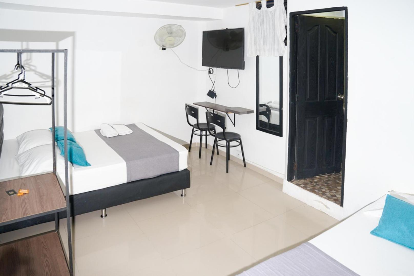 Hotel Ayenda 1255 Laureles De Aburrá 3*