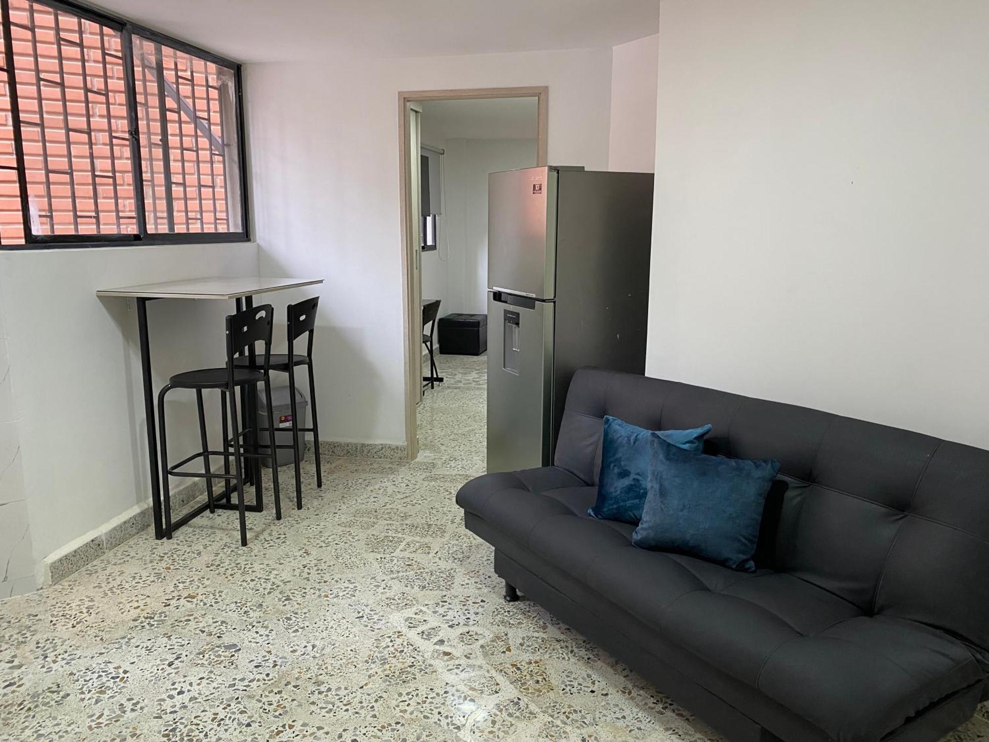 Loft & Parking El Poblado Closest To 102 Apartamento