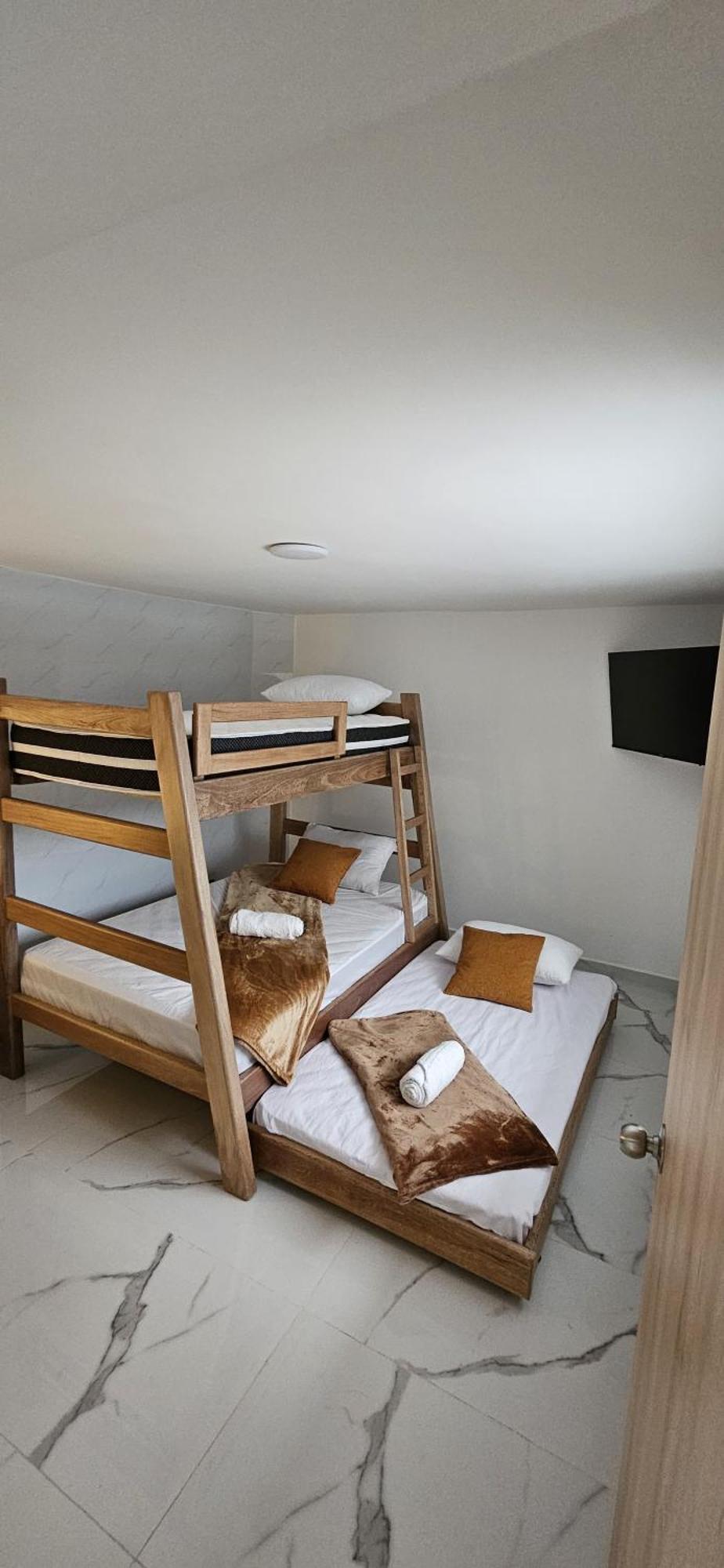 Casa La Bonita Pensión Medellín