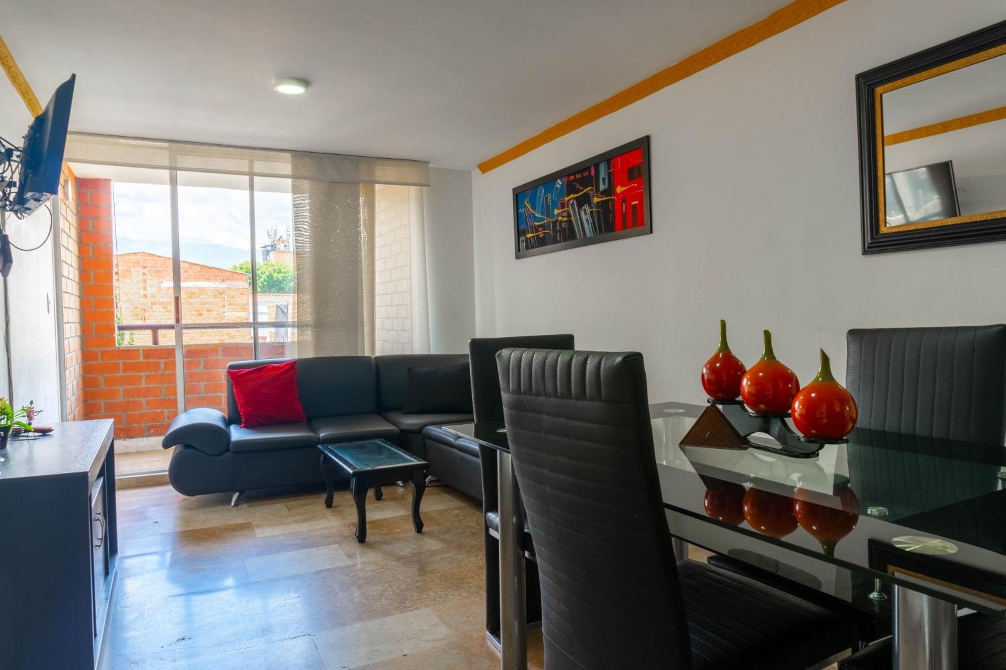 Ayenda Casa Blanca Laureles Hotel