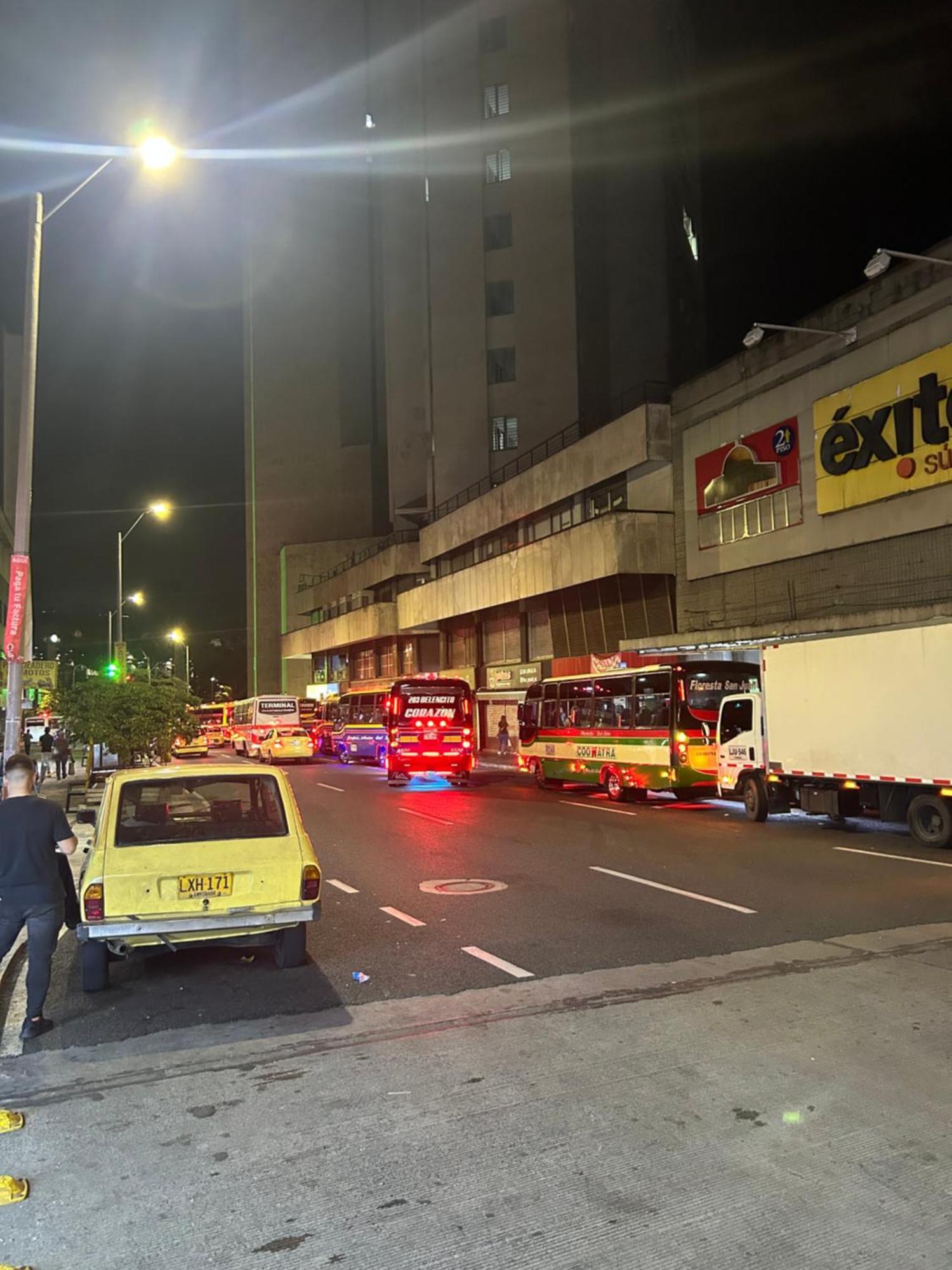 Acogedor Apto A Pasos Del Metro De Zona Centro