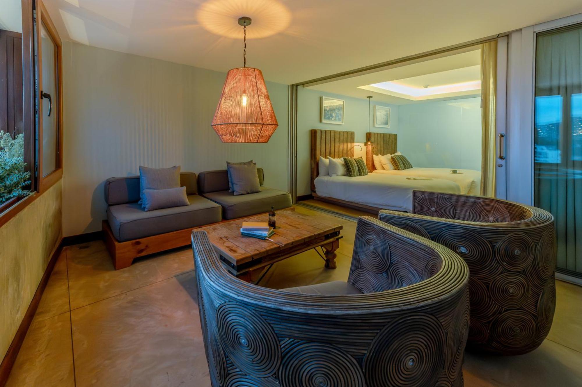 The Charlee 5* Medellín