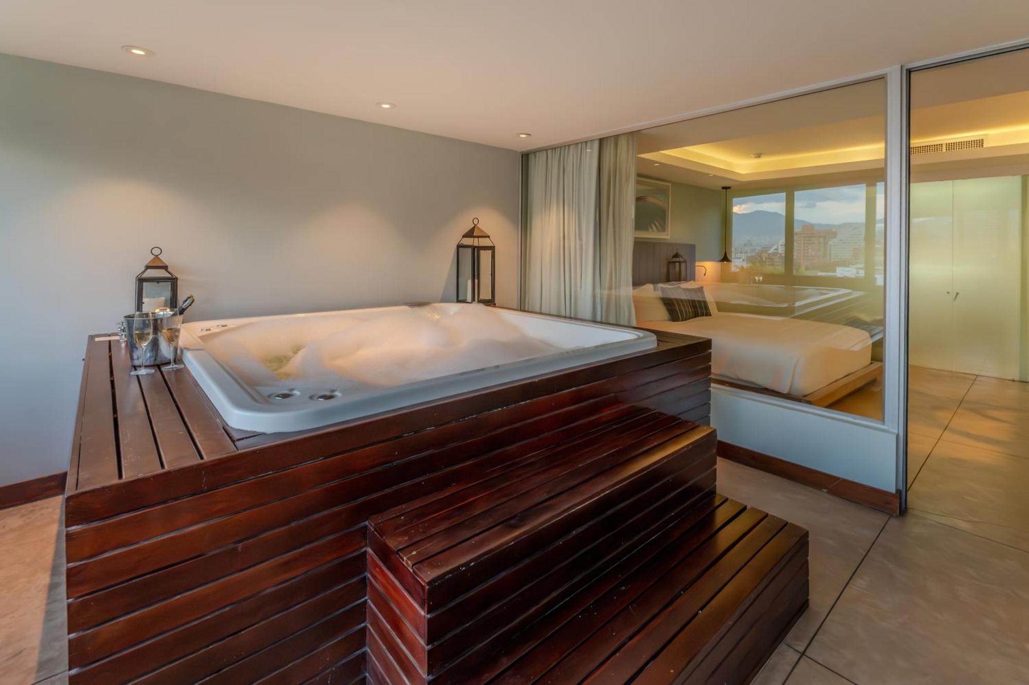 Hotel The Charlee 5*