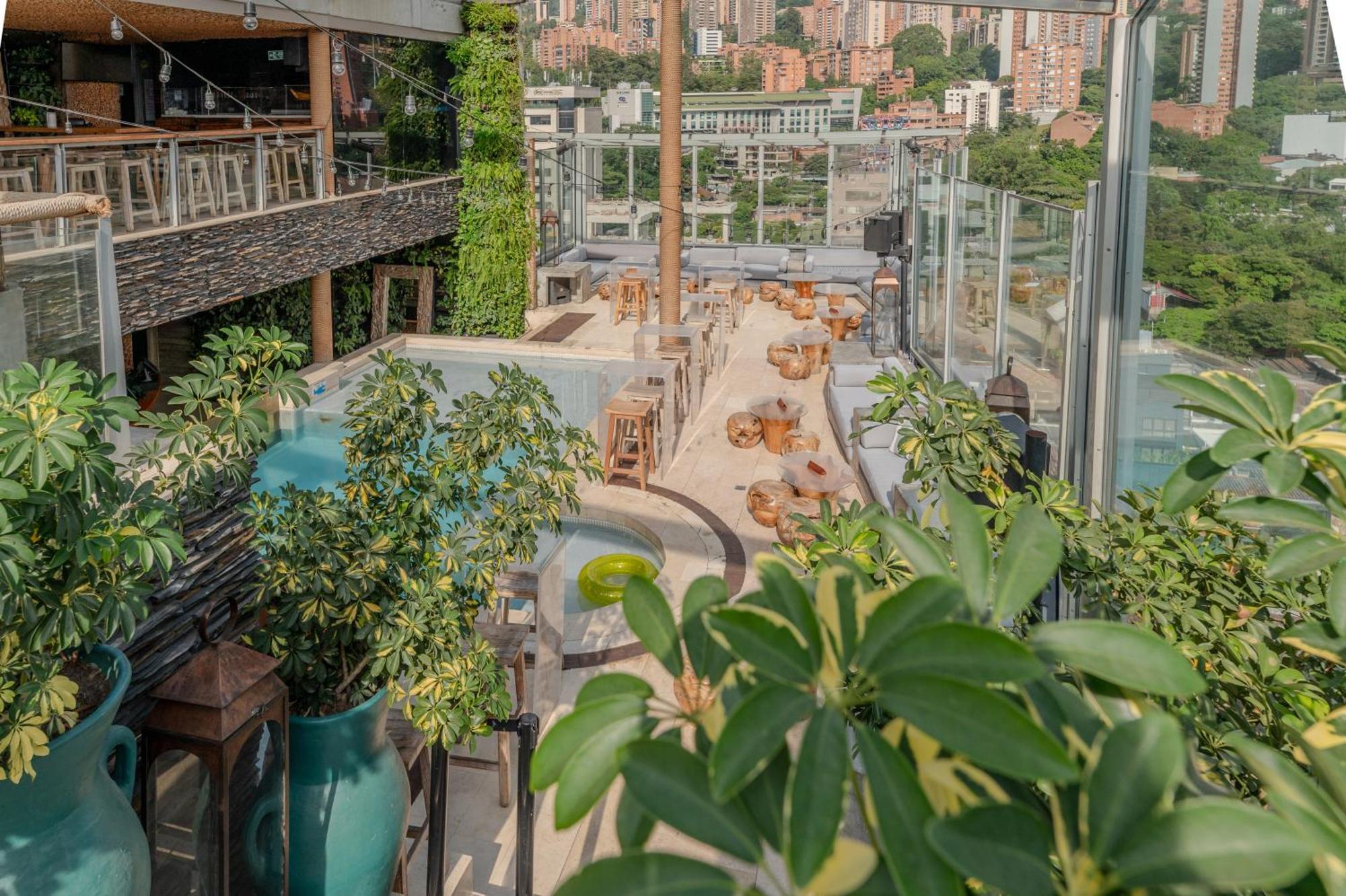 Hotel The Charlee Medellín