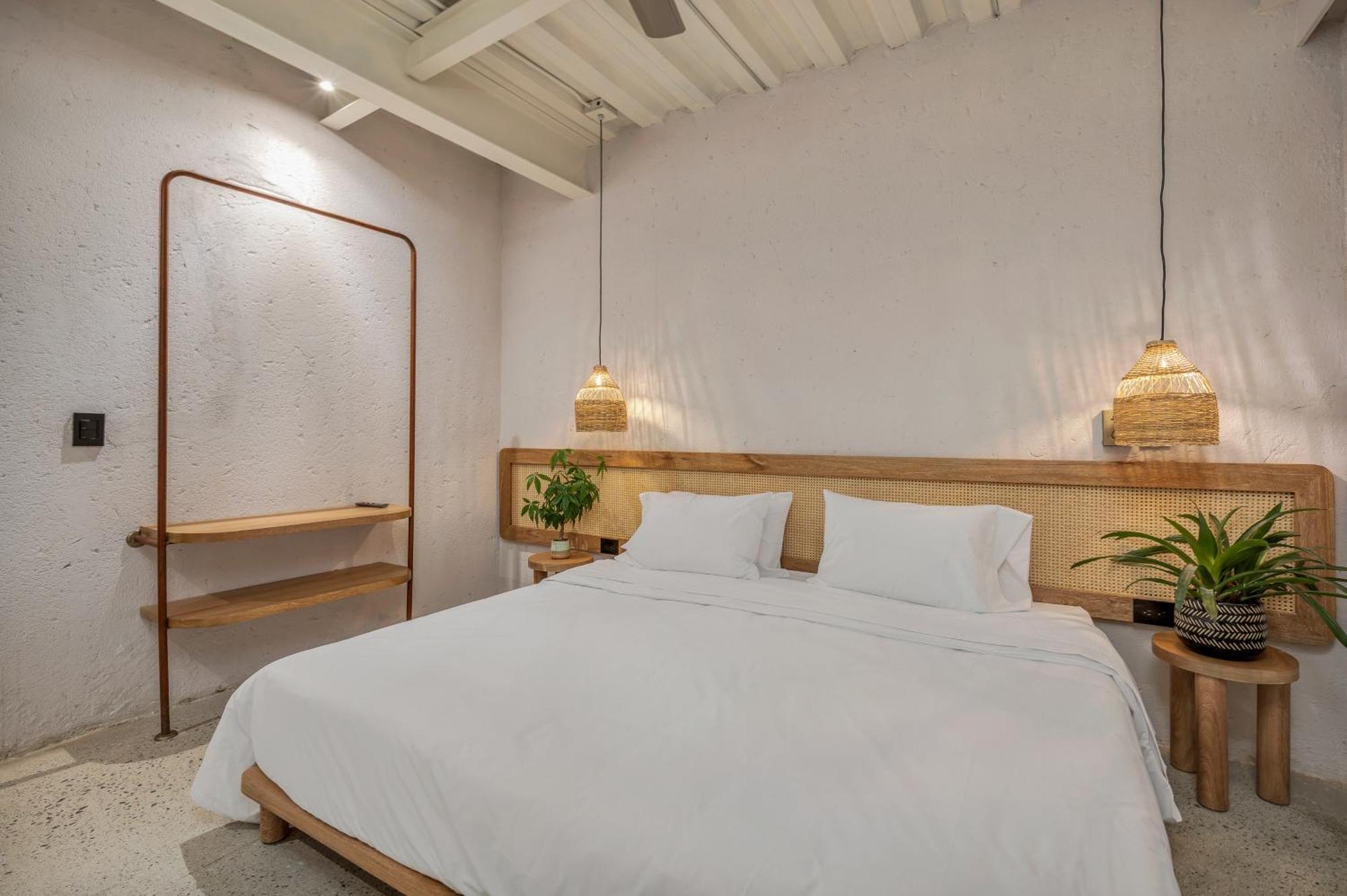 Botanica Casa Manila By Housy Host 4* Medellín