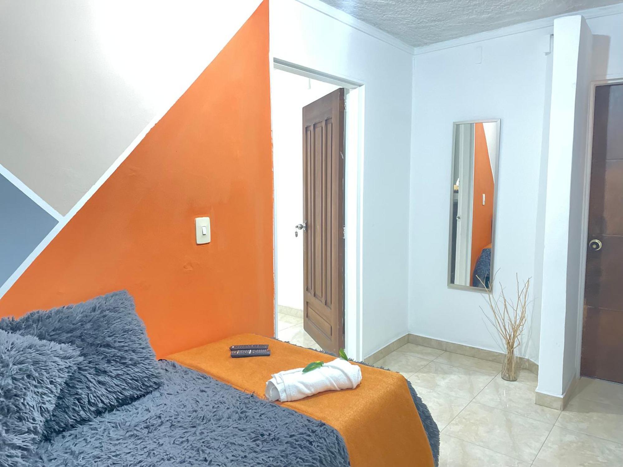 Homer Colors - Tu Hogar En 20 Personas Pensión