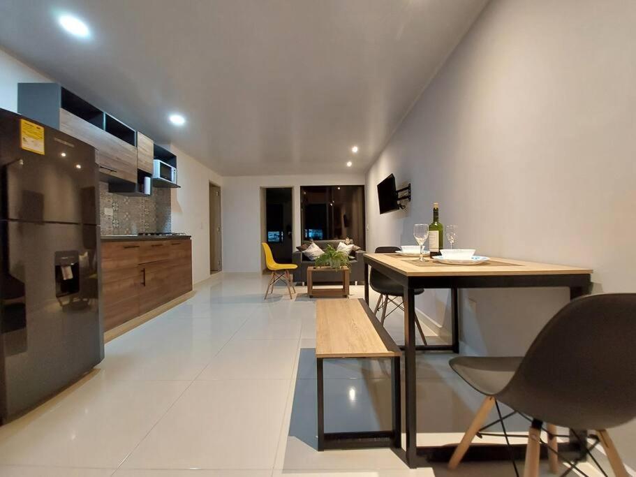 Apartamento Amplio Y Moderno *