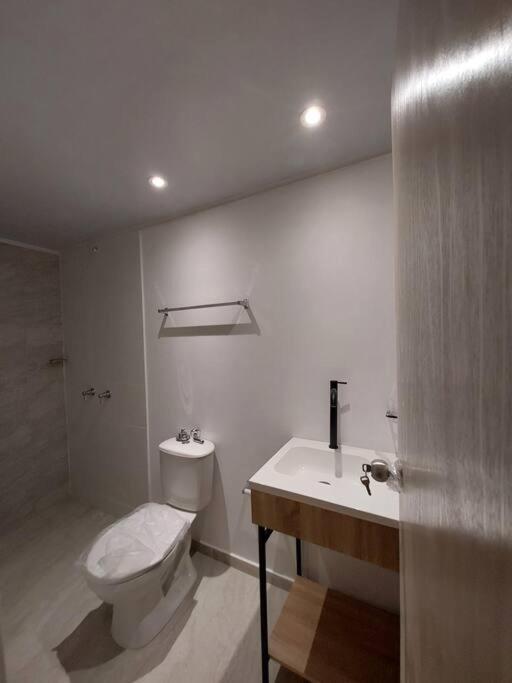 Apartamento Amplio Y Moderno