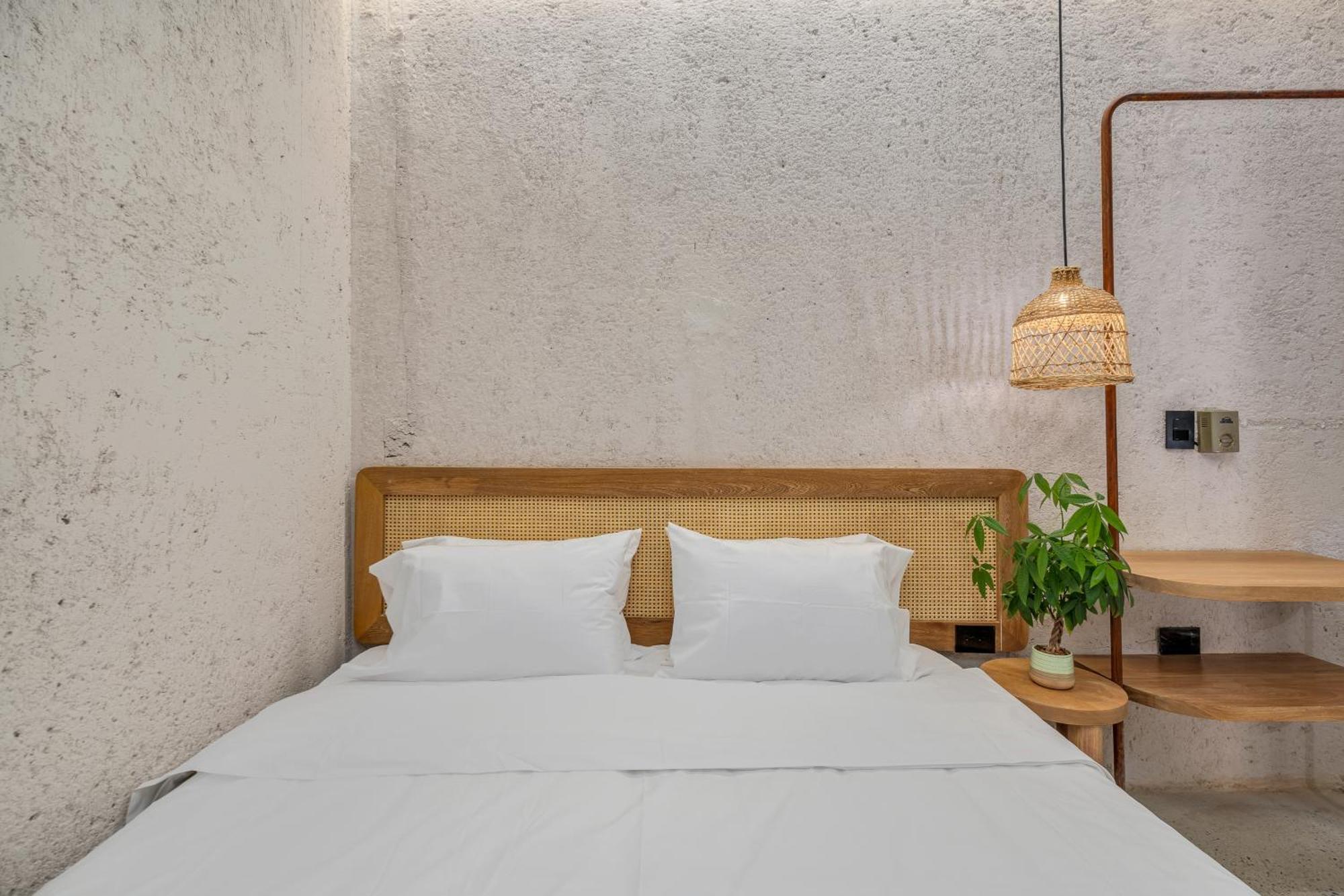 Botanica Casa Manila By Housy Host 4*