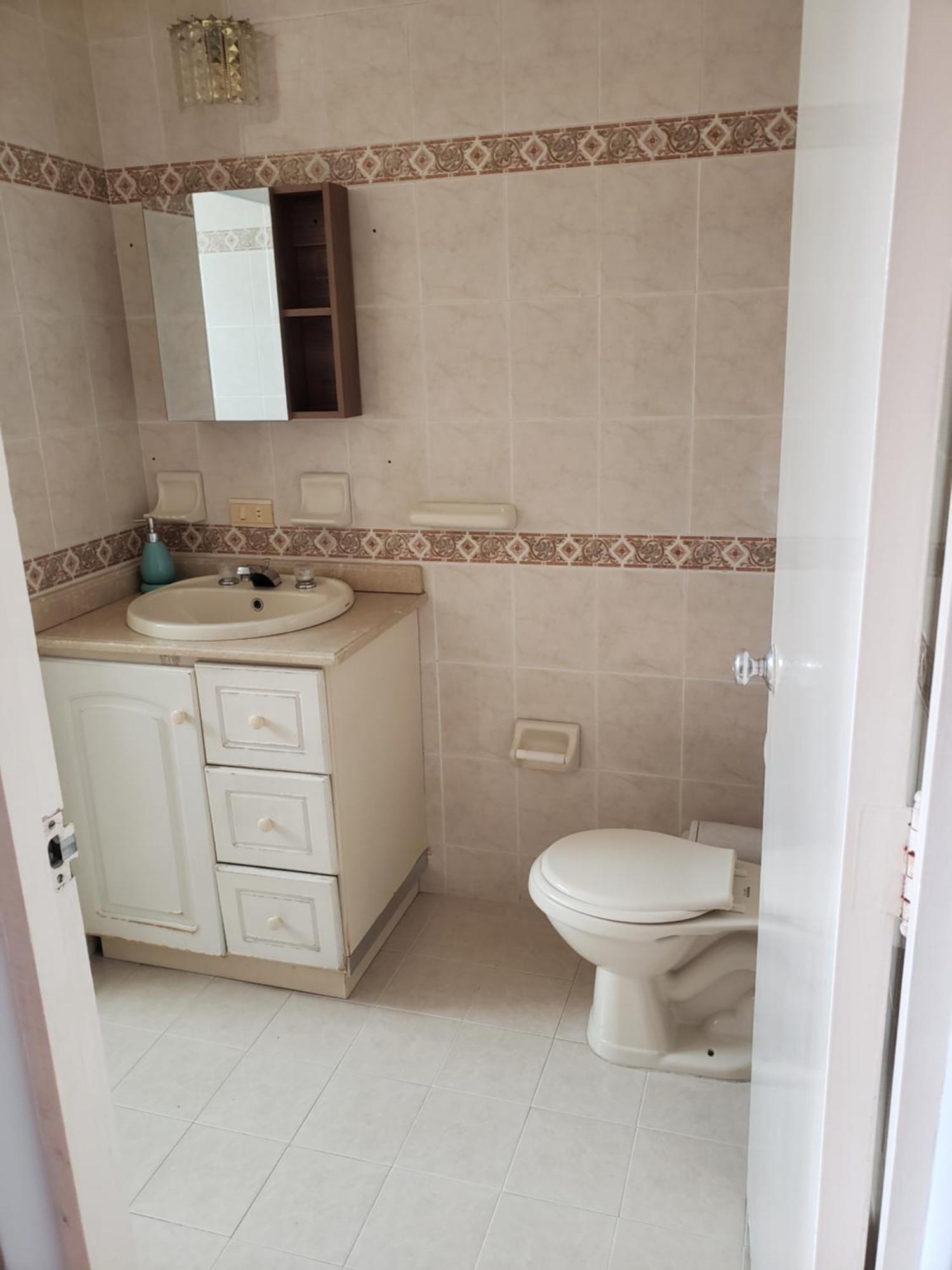 Pensión Casahotel La 33 Medellín
