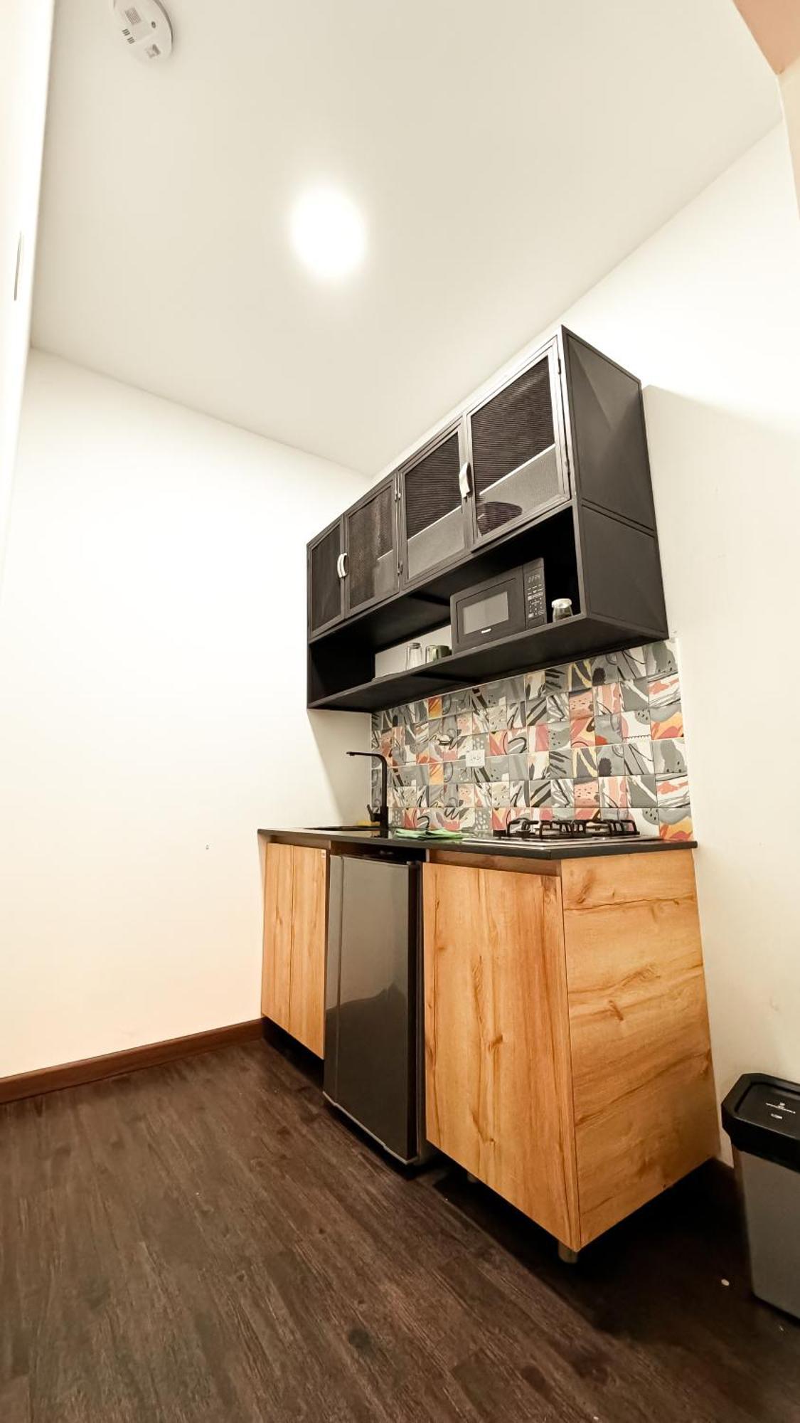 Apartment Amueblado En Poblado Frn106 By Roots Medellin