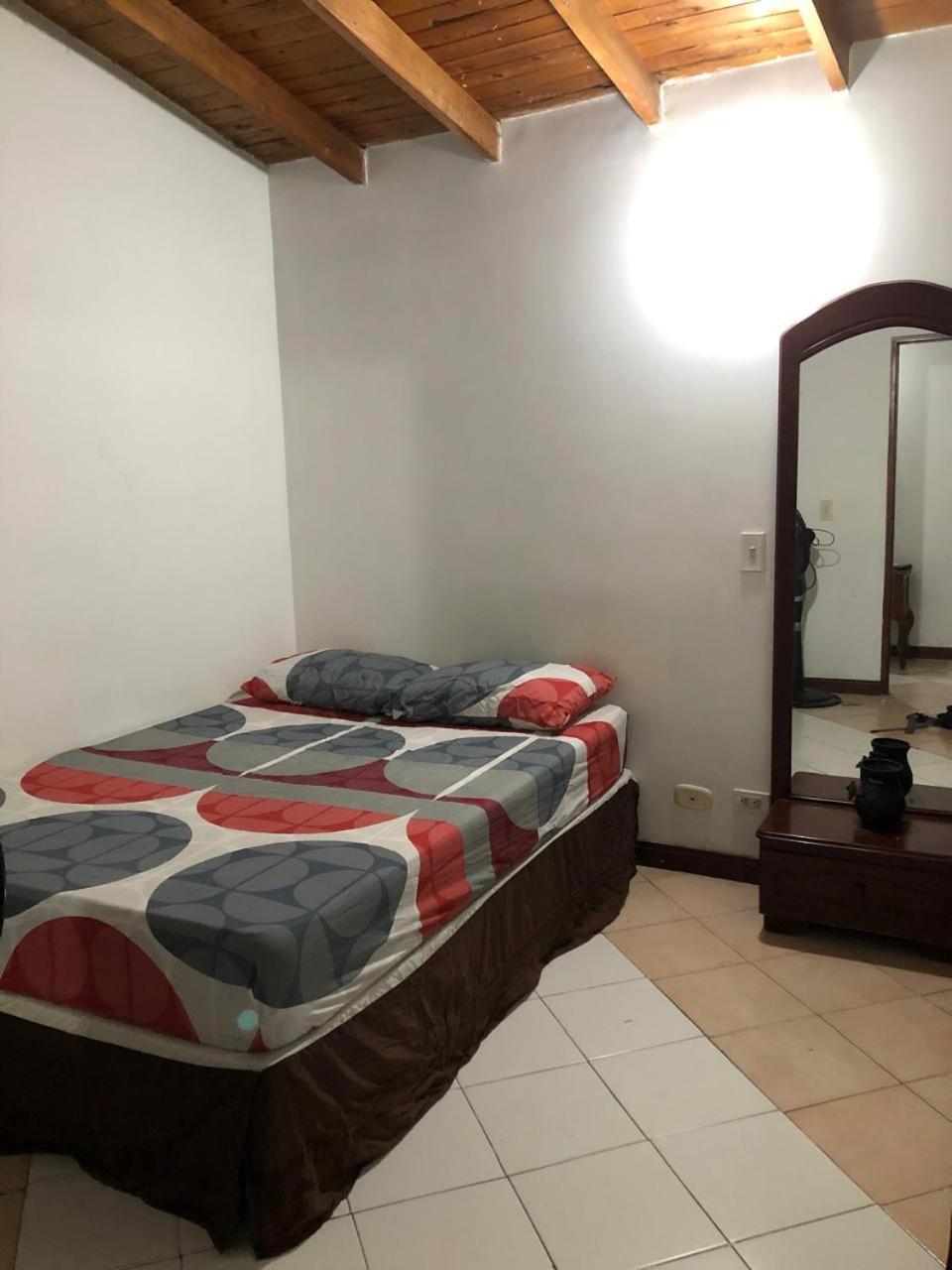 Apartamento Cerca A Estacion Metro Estadio