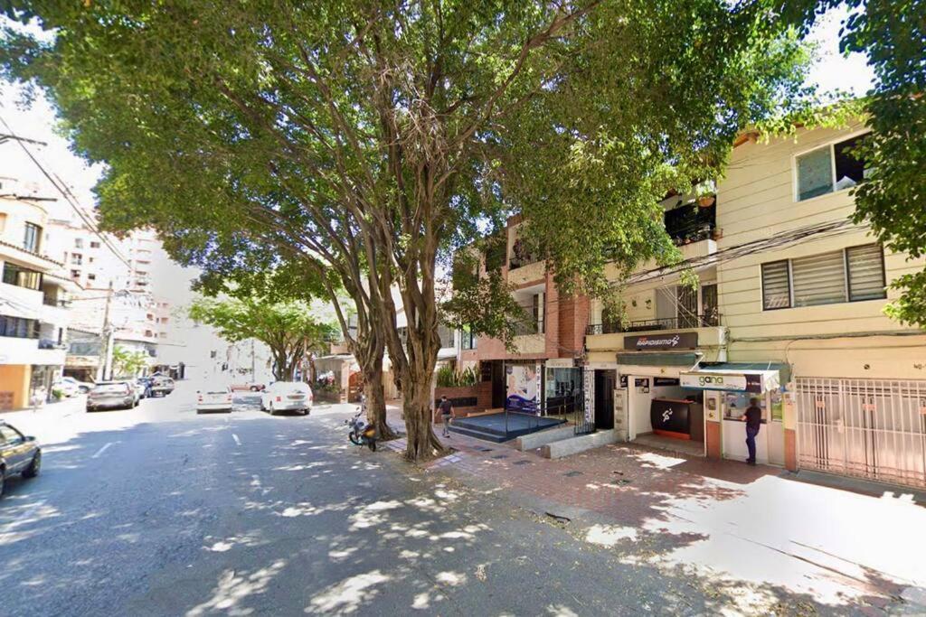 Beautiful In Laureles 300mb Wifi Apartamento *