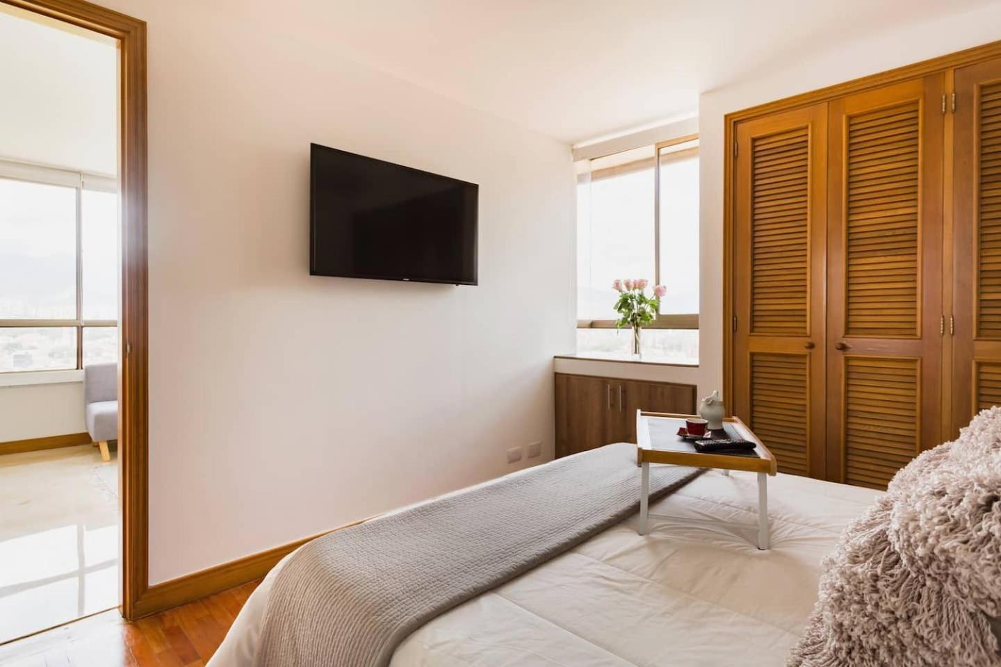 Alcazar De Oviedo By Host Sas Apartamento *
