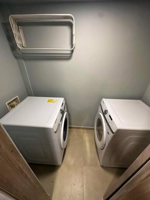 Loft Moderno Con Banera 1-03