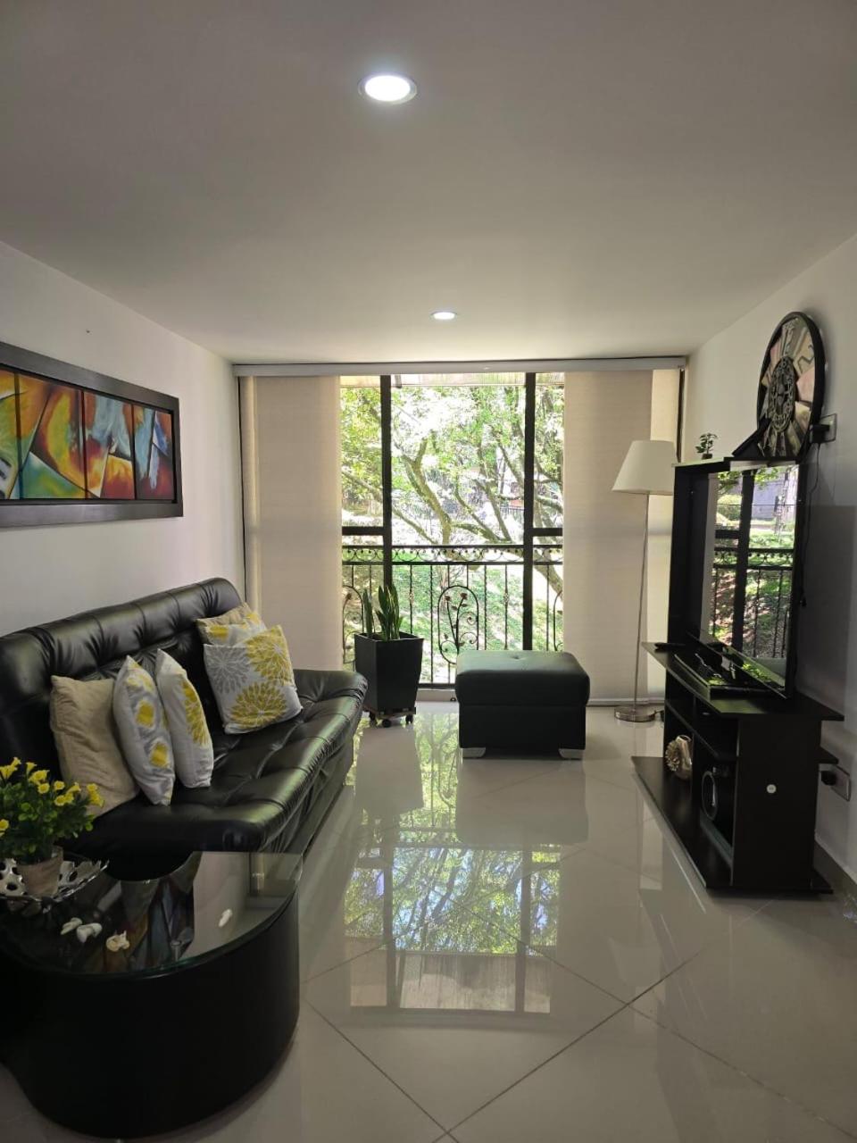 En Tricentenario Apartamento