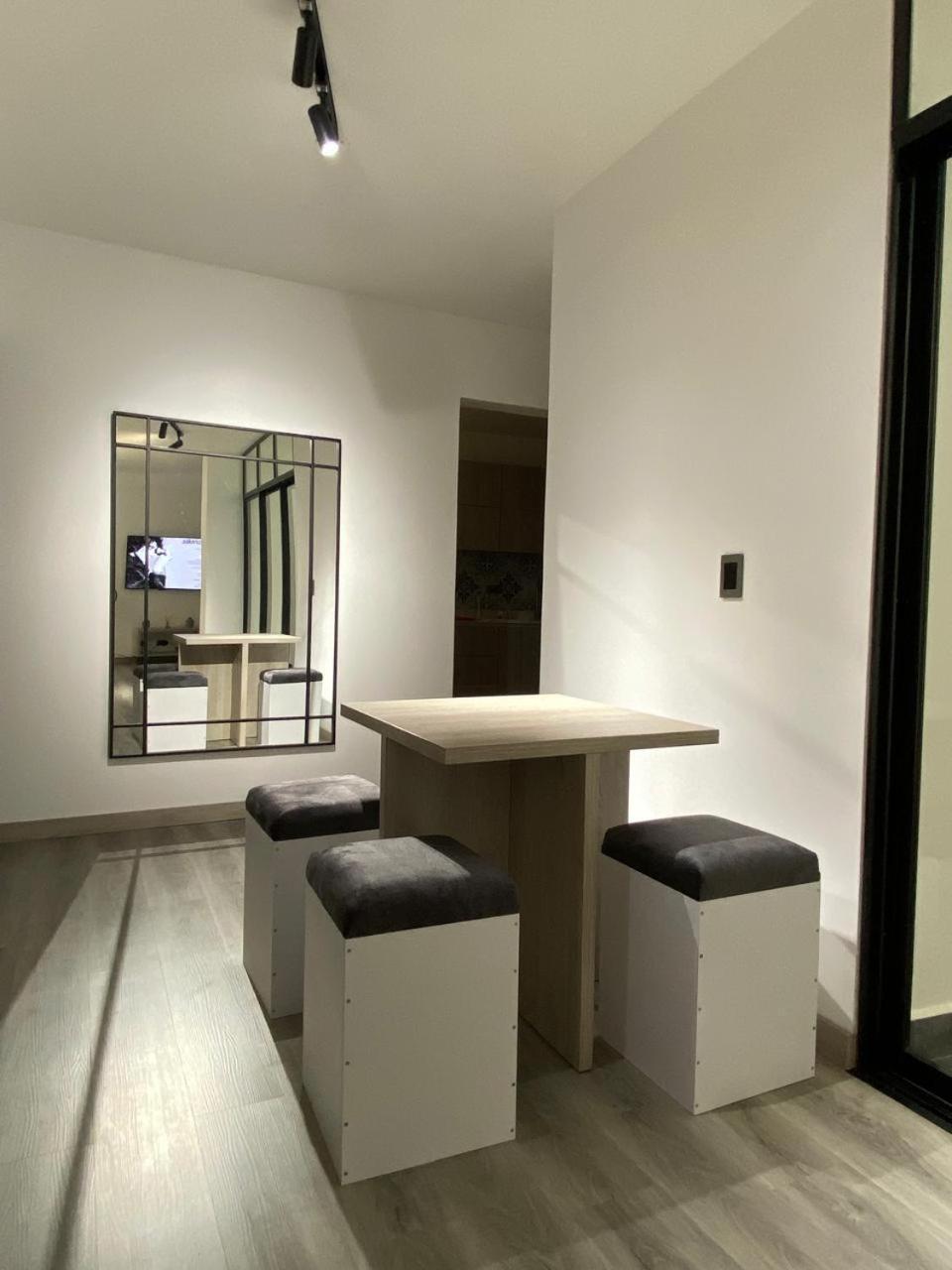 Comodo Apto En Laureles Apartamento Medellín