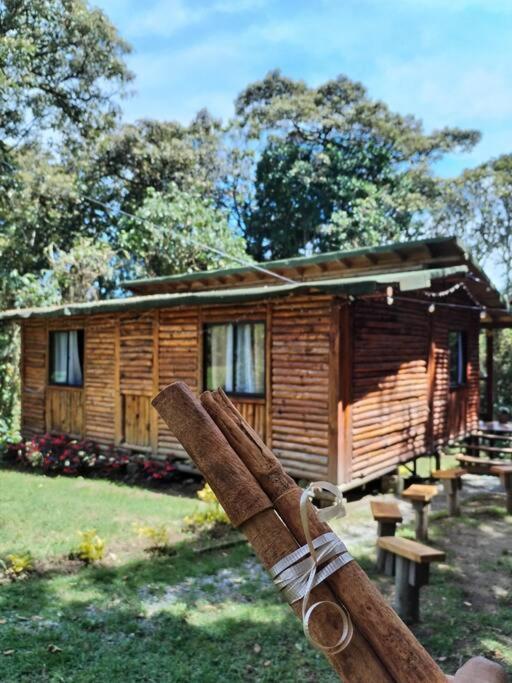 Canela Santa Elena - Chalet