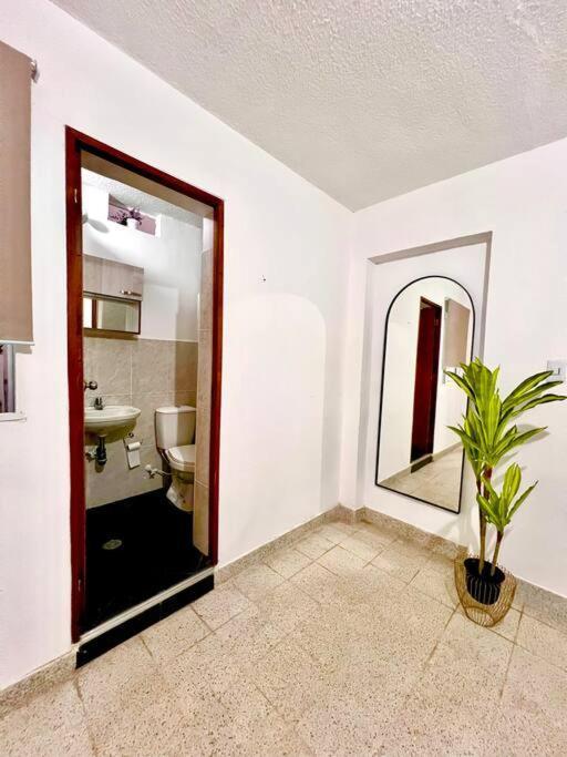 Acogedora Casa En Laureles * Medellín