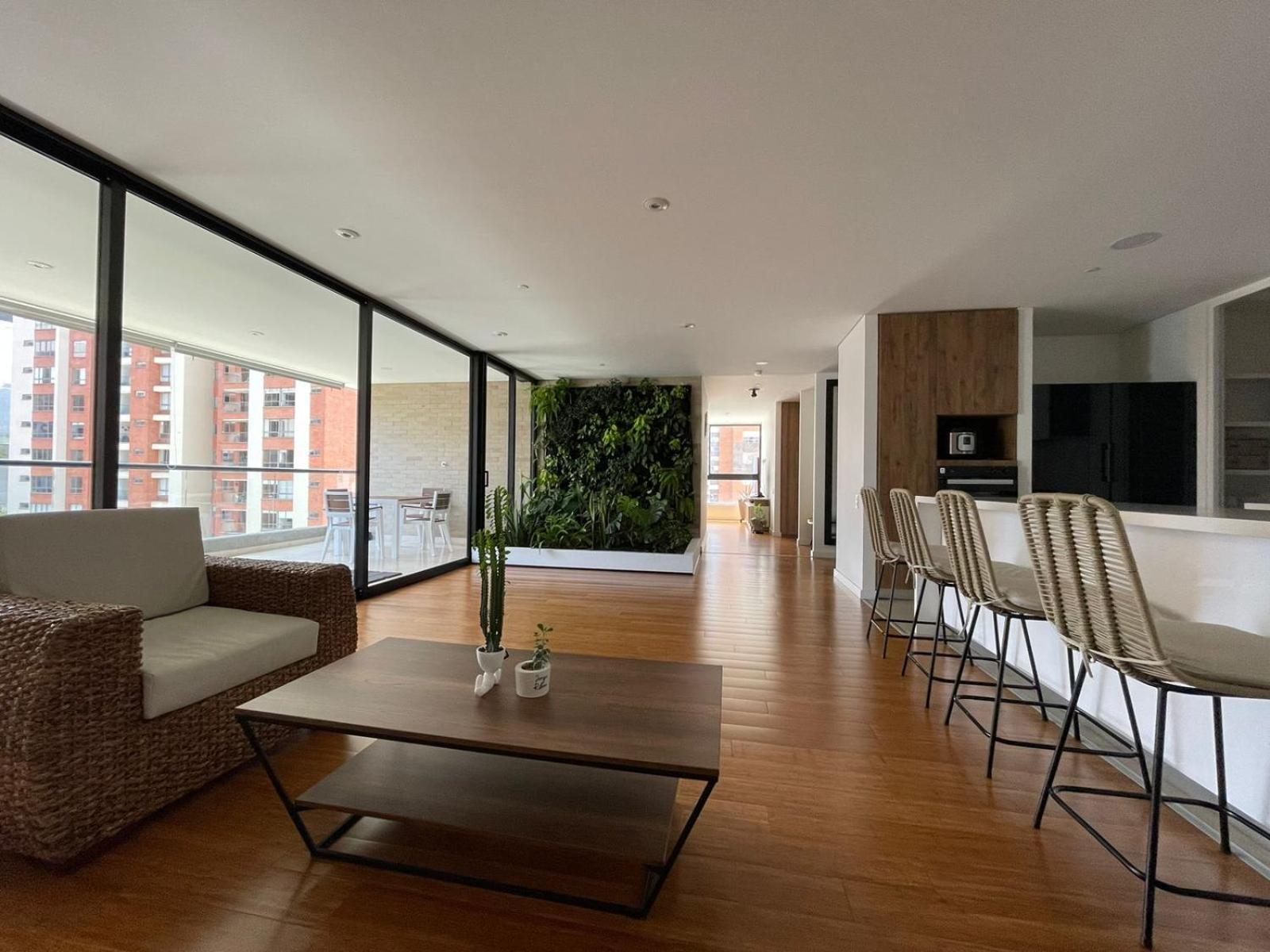 Apartment Montreal Medellin