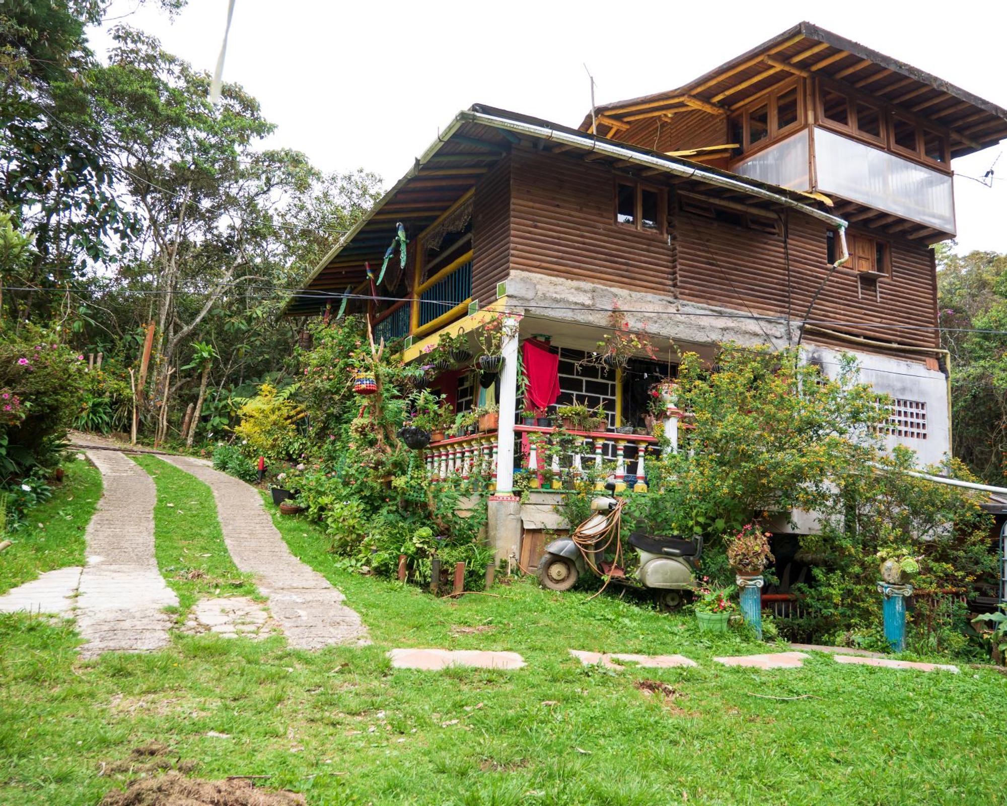 Casa rural En Campestre Compartido Tipo En Santa Elena Cerca A Y Aeropuerto Jmc - Aru *