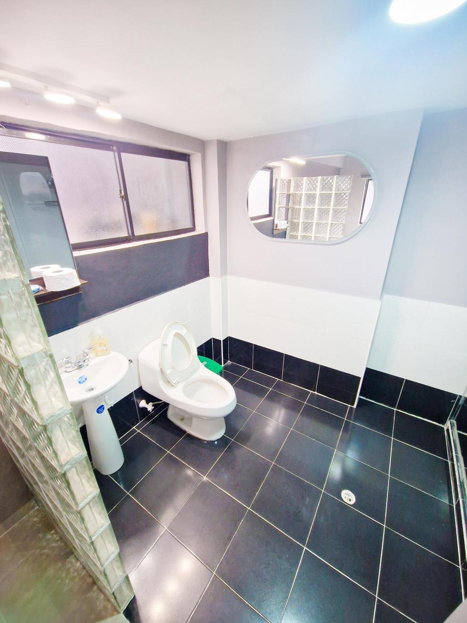11 Bedroom-2 Floors Jacuzzi & Rooftop Pool At Poblado Apartamento