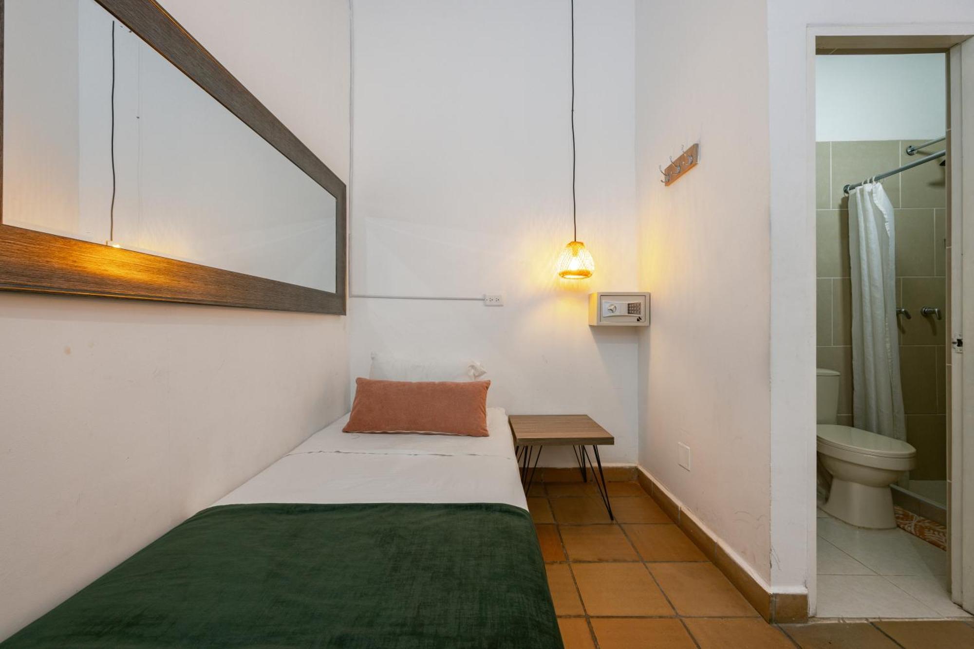 Botanica Casa 3* Medellin