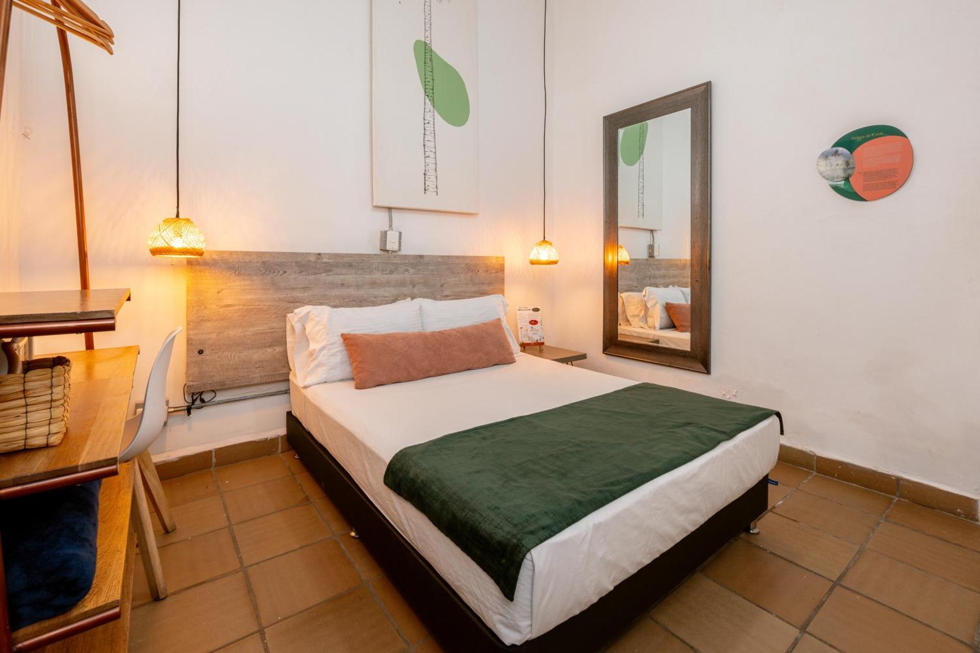 Botanica Casa Hotel 3*