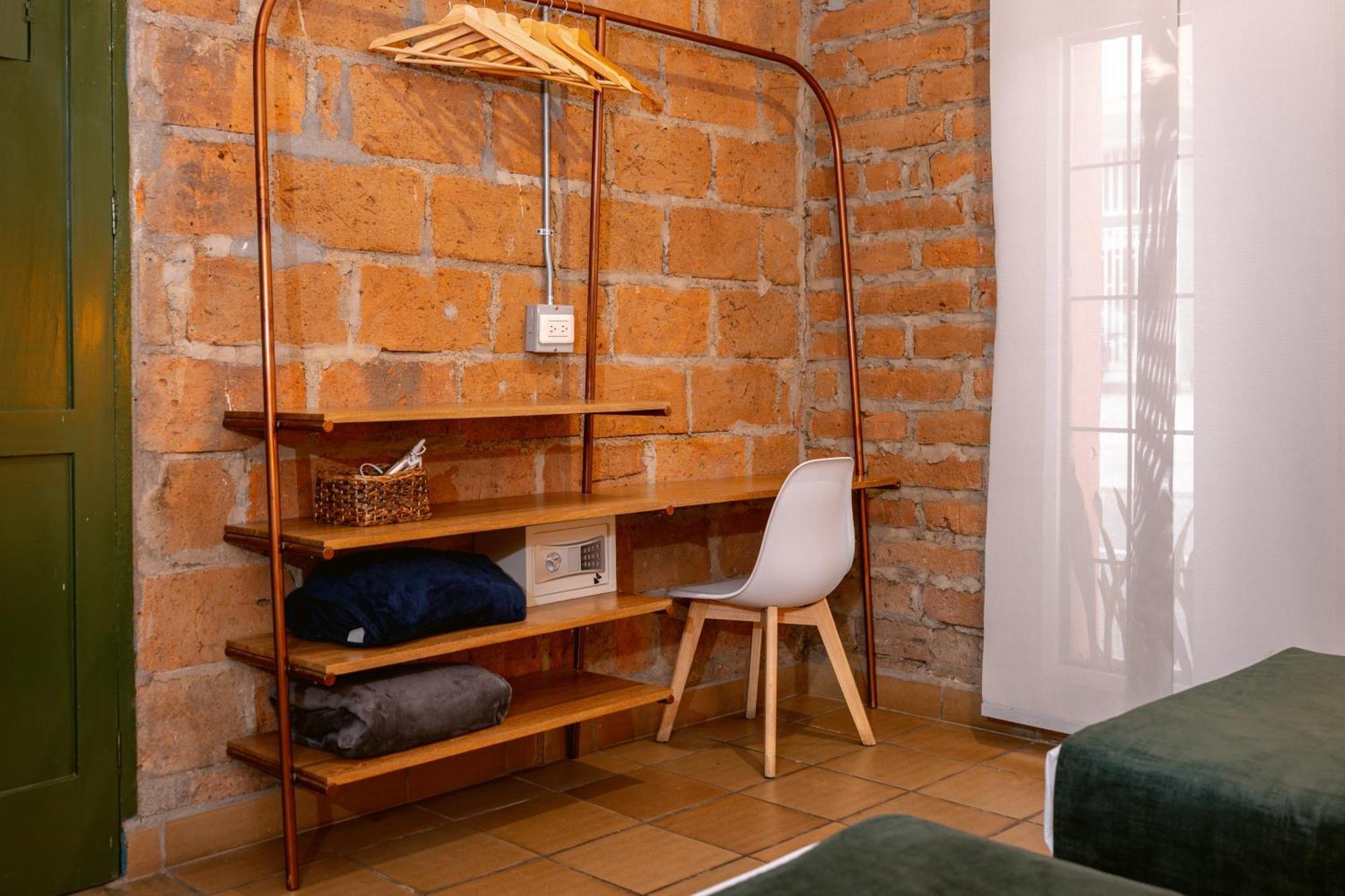 Botanica Casa Hotel