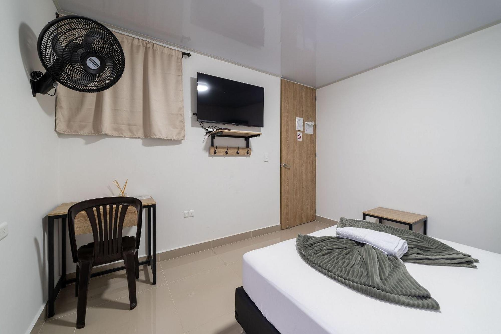 Doxa Hotel 3*