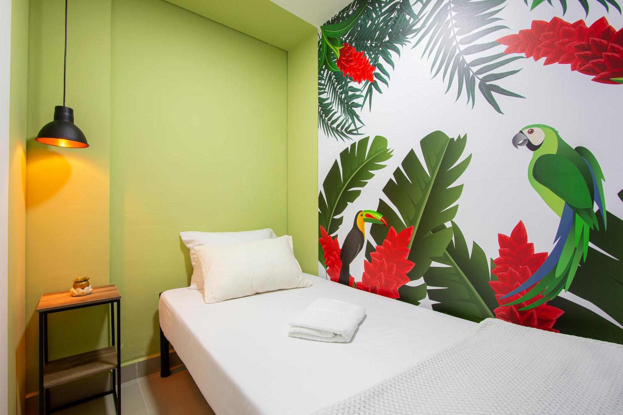 Hostal Parceros Med *