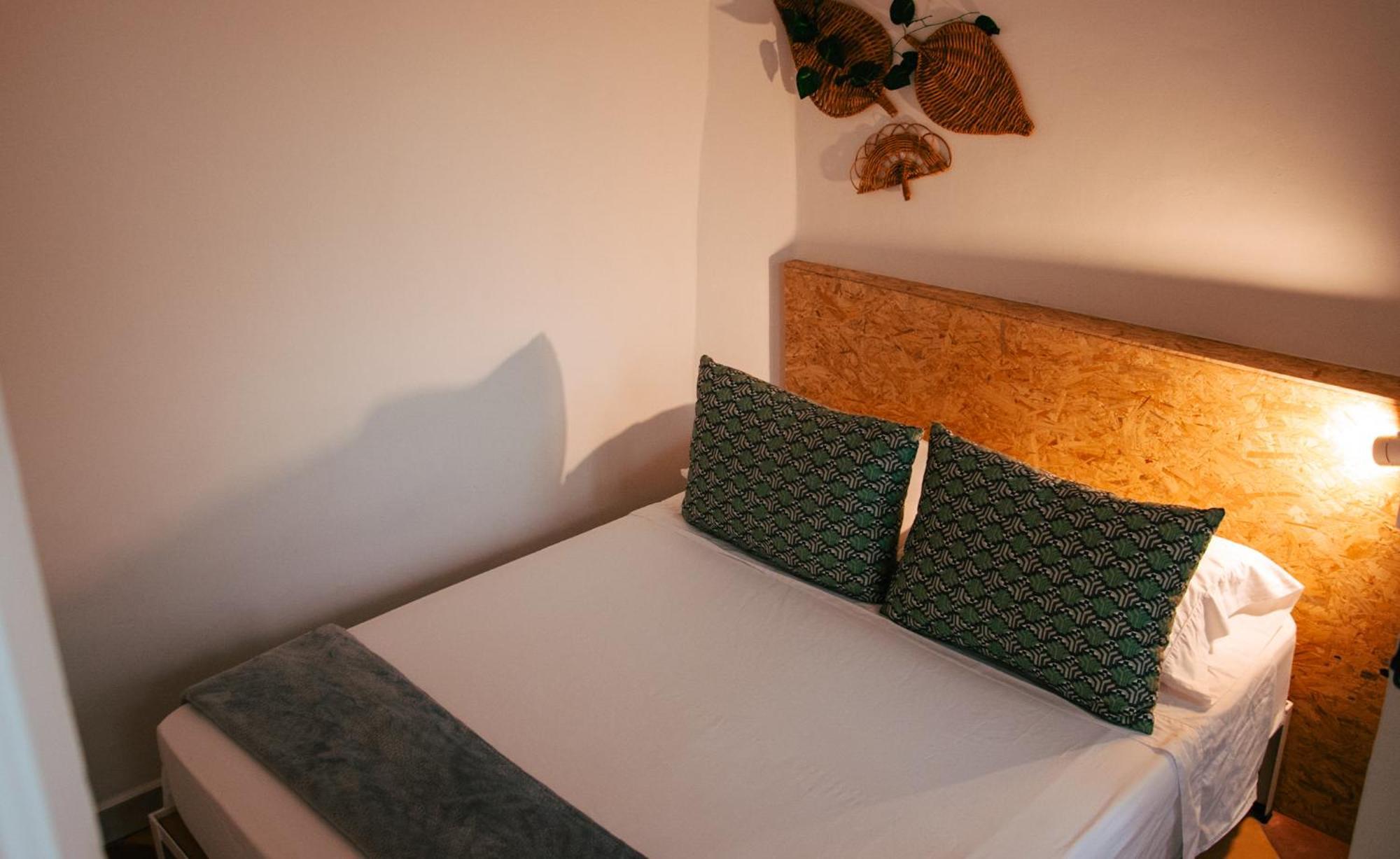 Cordova Hostal *