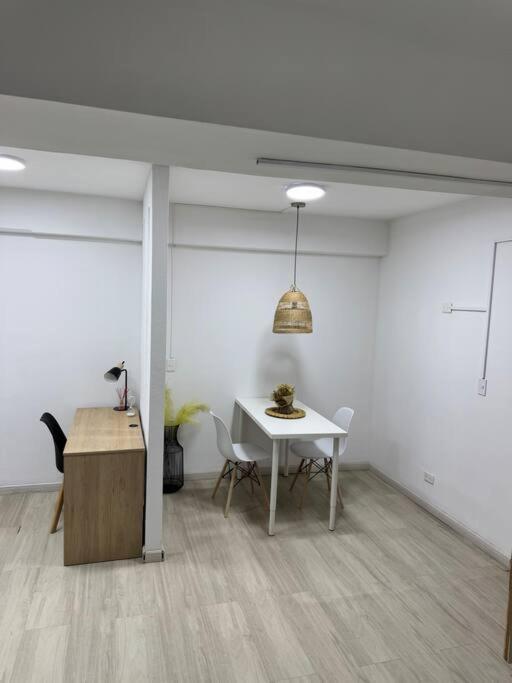 Apto En El Parque Del Poblado Apartamento