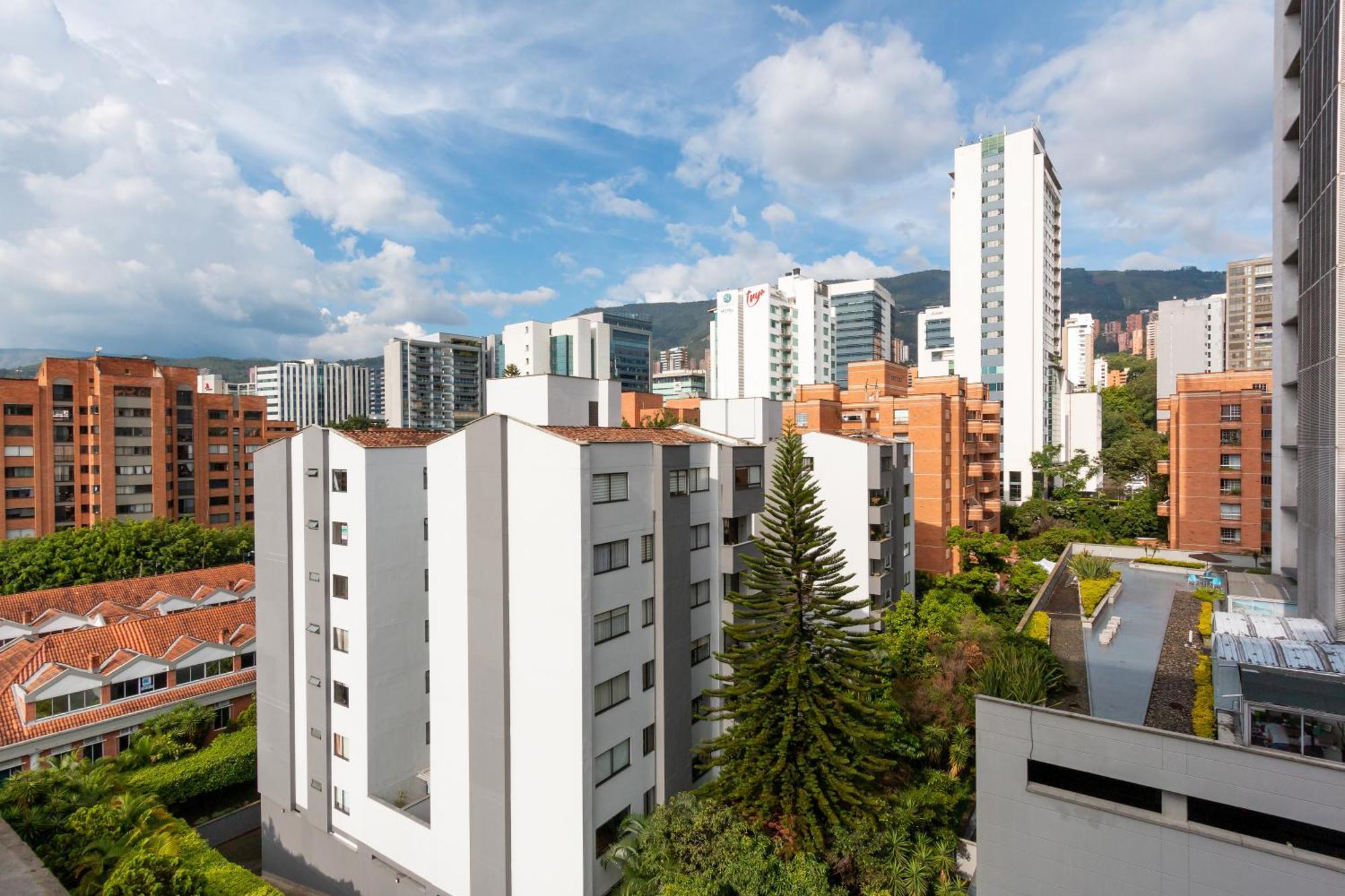 Apartamento Alcazar De Oviedo By Host Sas Medellín