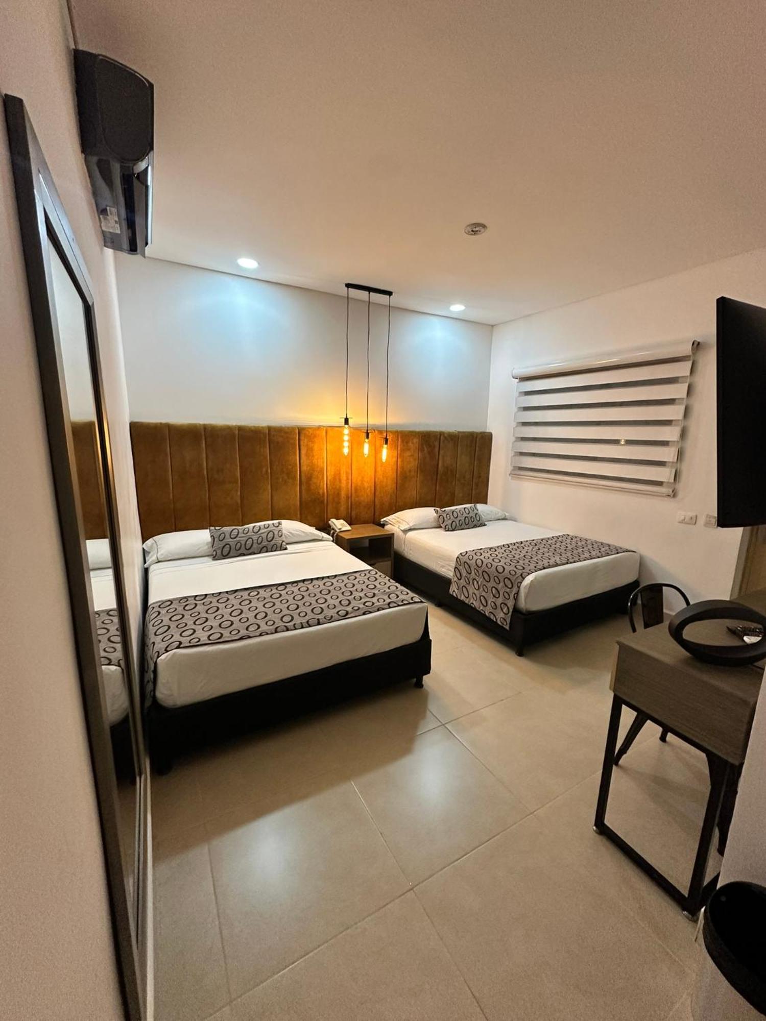 Hotel Merlott Lleras