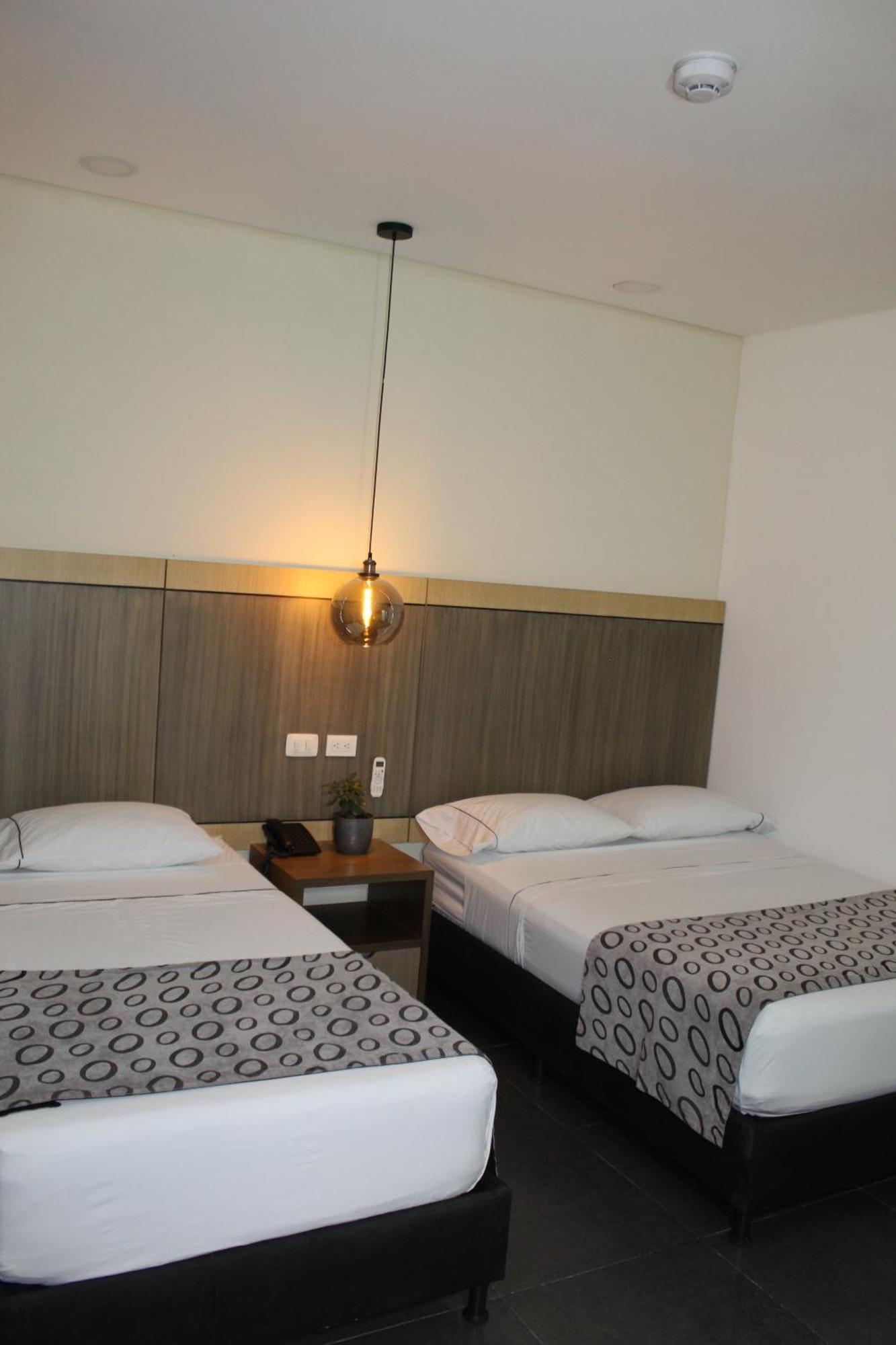 Hotel Merlott Lleras