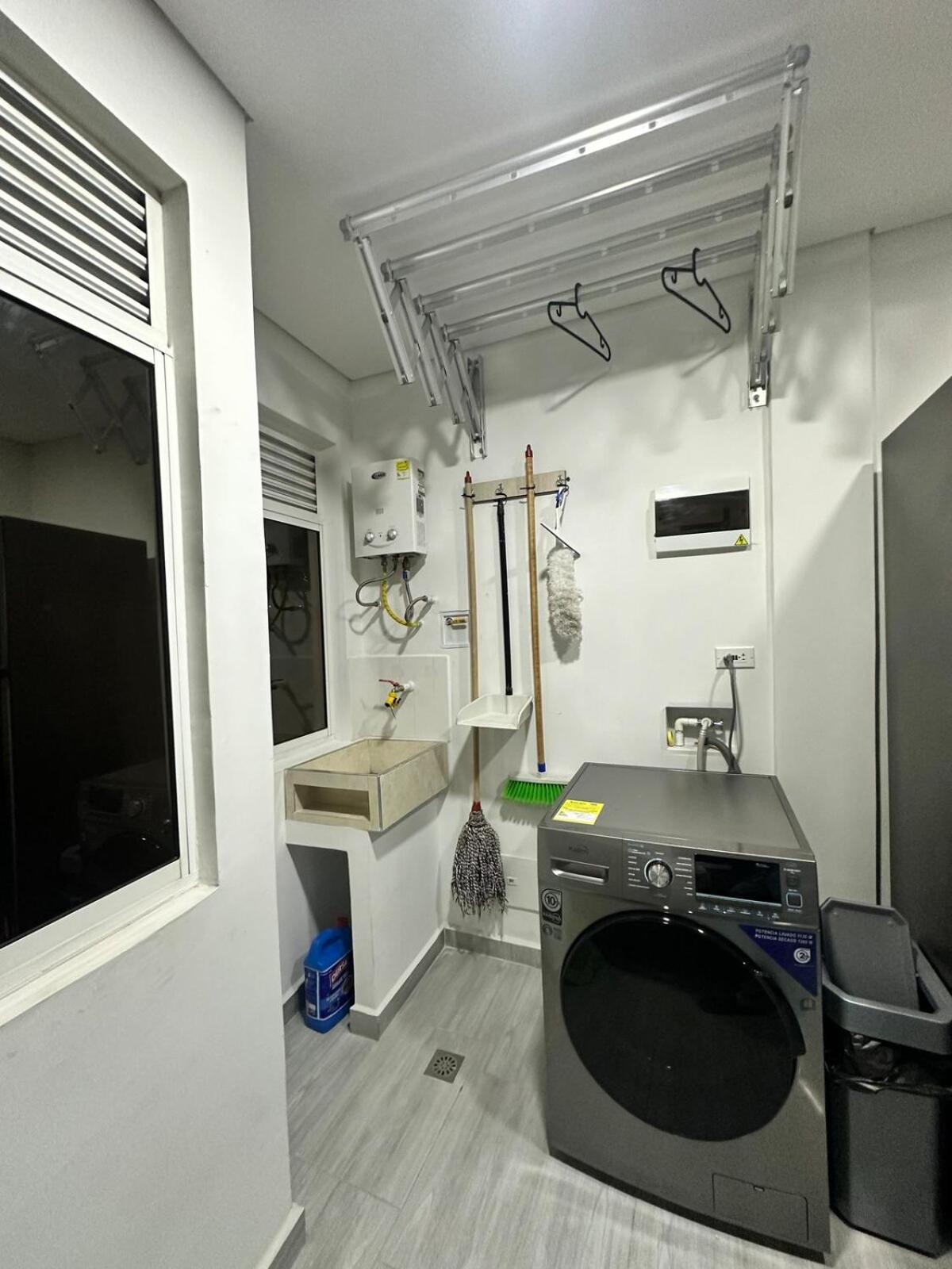 Charming Scape Cozy And Stylish N Apartamento