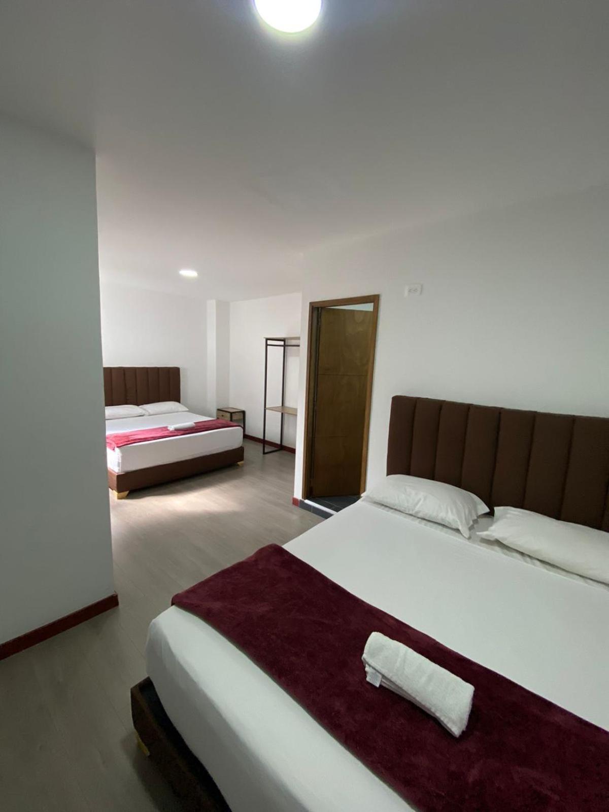 Hotel Gallery By 70 4*