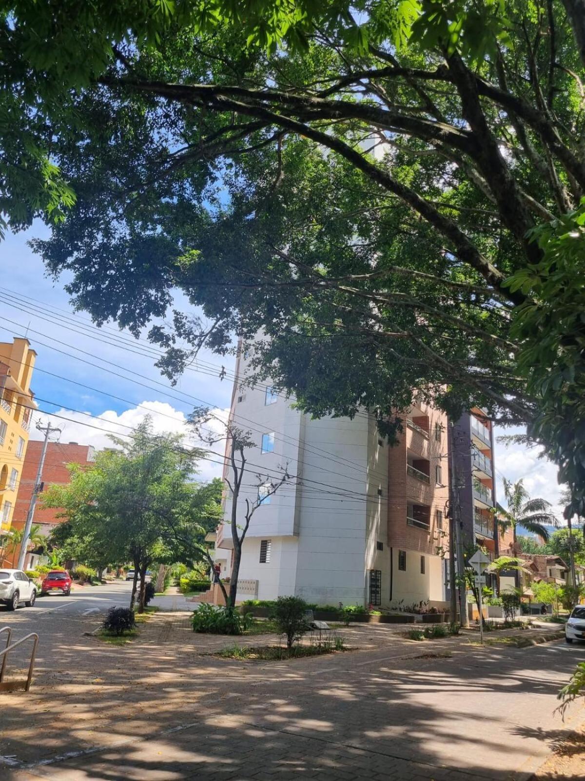 El Mejor Lugar Y Completo Para Ti Te Espero Medellín