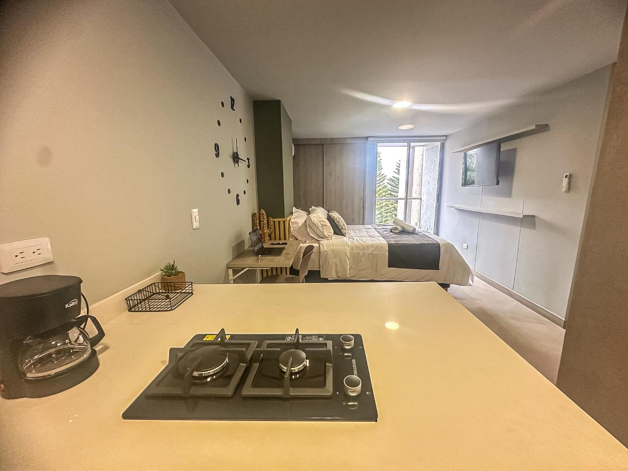 Apartamento Edificio Atalanta En El Corazon De Medellín
