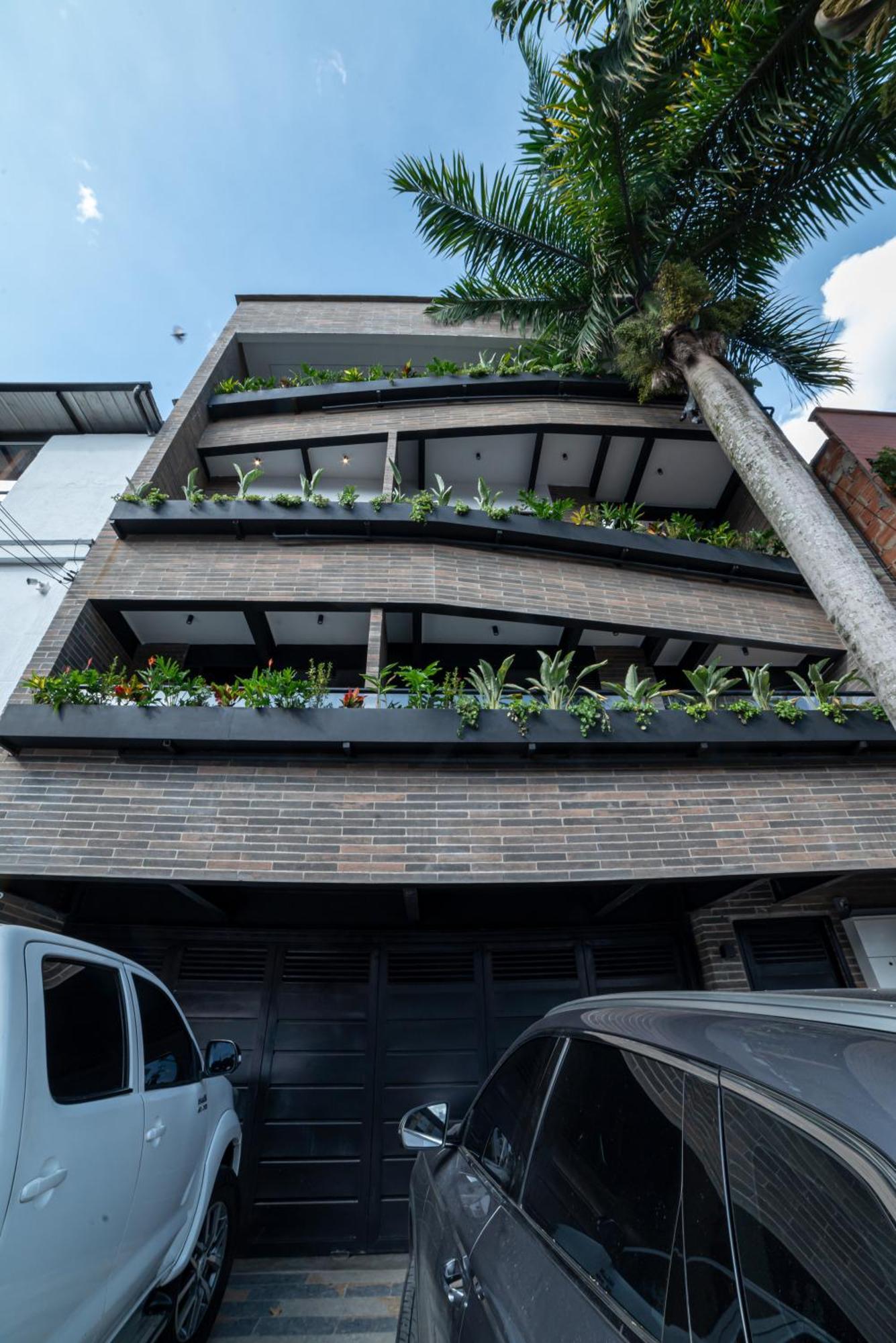 Apartahotel Foret Lofts *