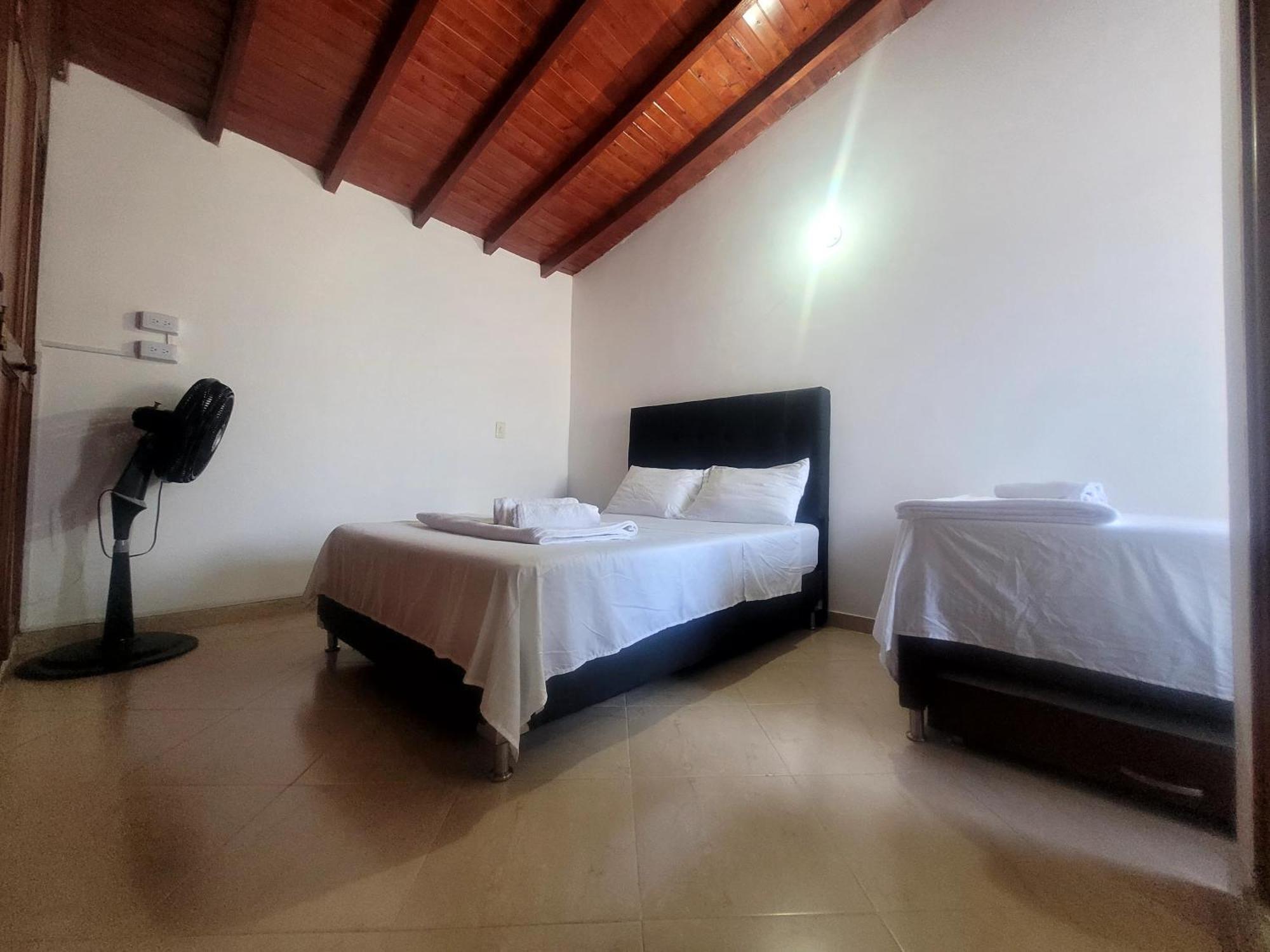 Habitación en casa particular Multiple Con Bano Privado *