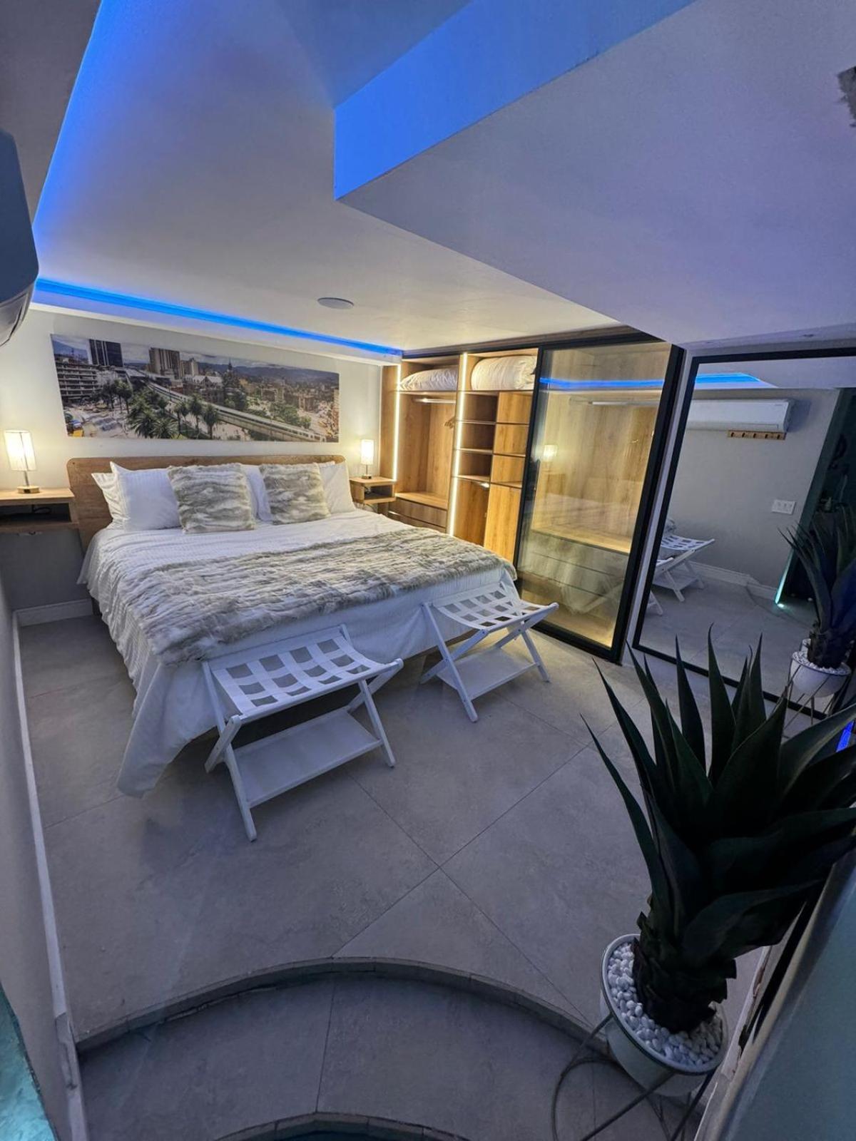 Apartamento Luxury Jacuzzi Air Conditioning Fireplace And King Bed *