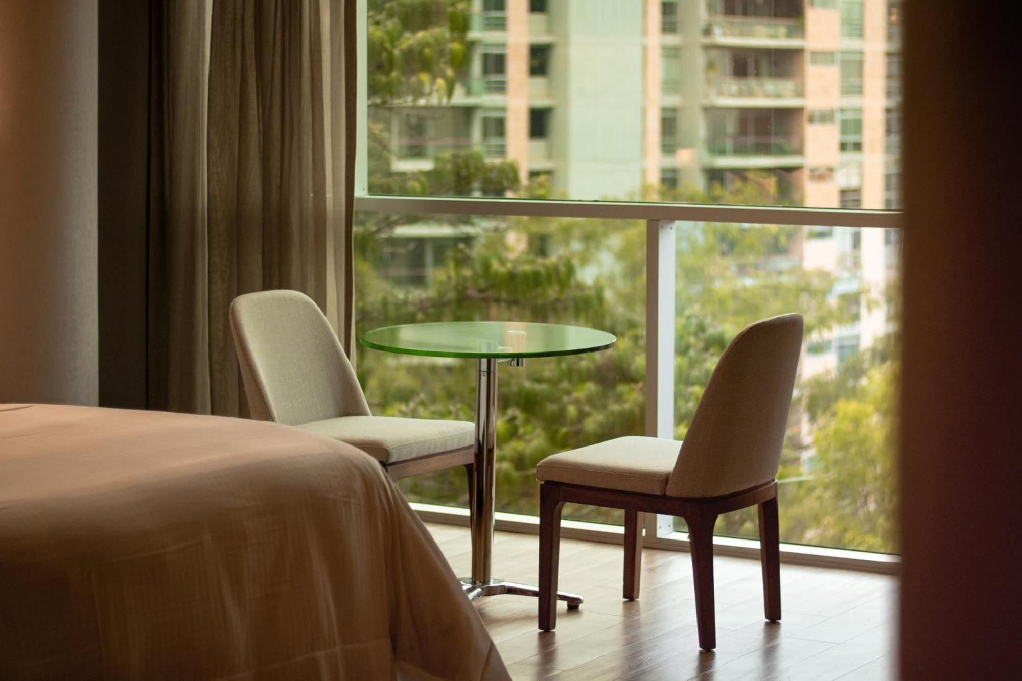 Binn Hotel 5*