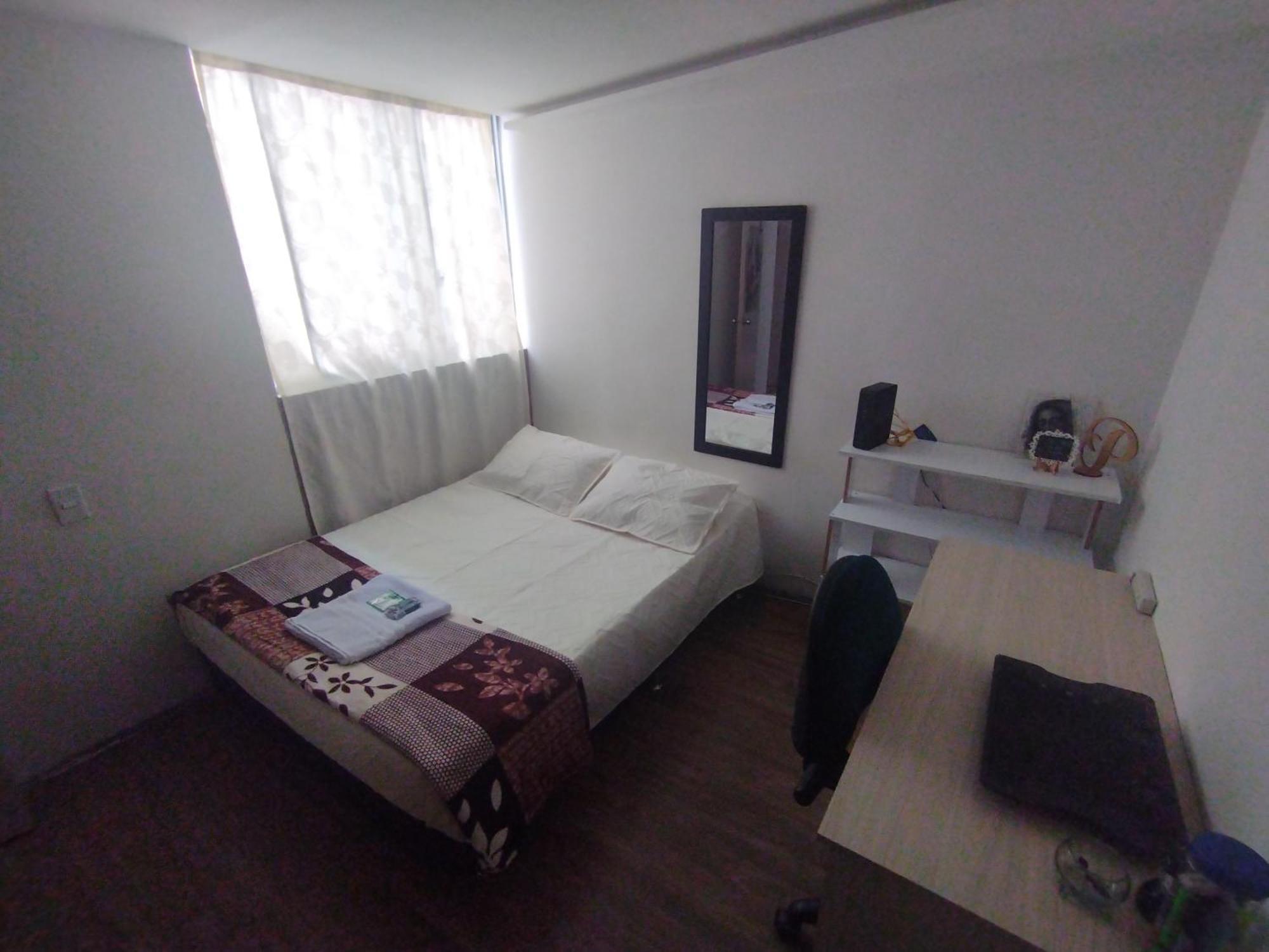 Habitación en casa particular En Apto Buenos Aires Medellín