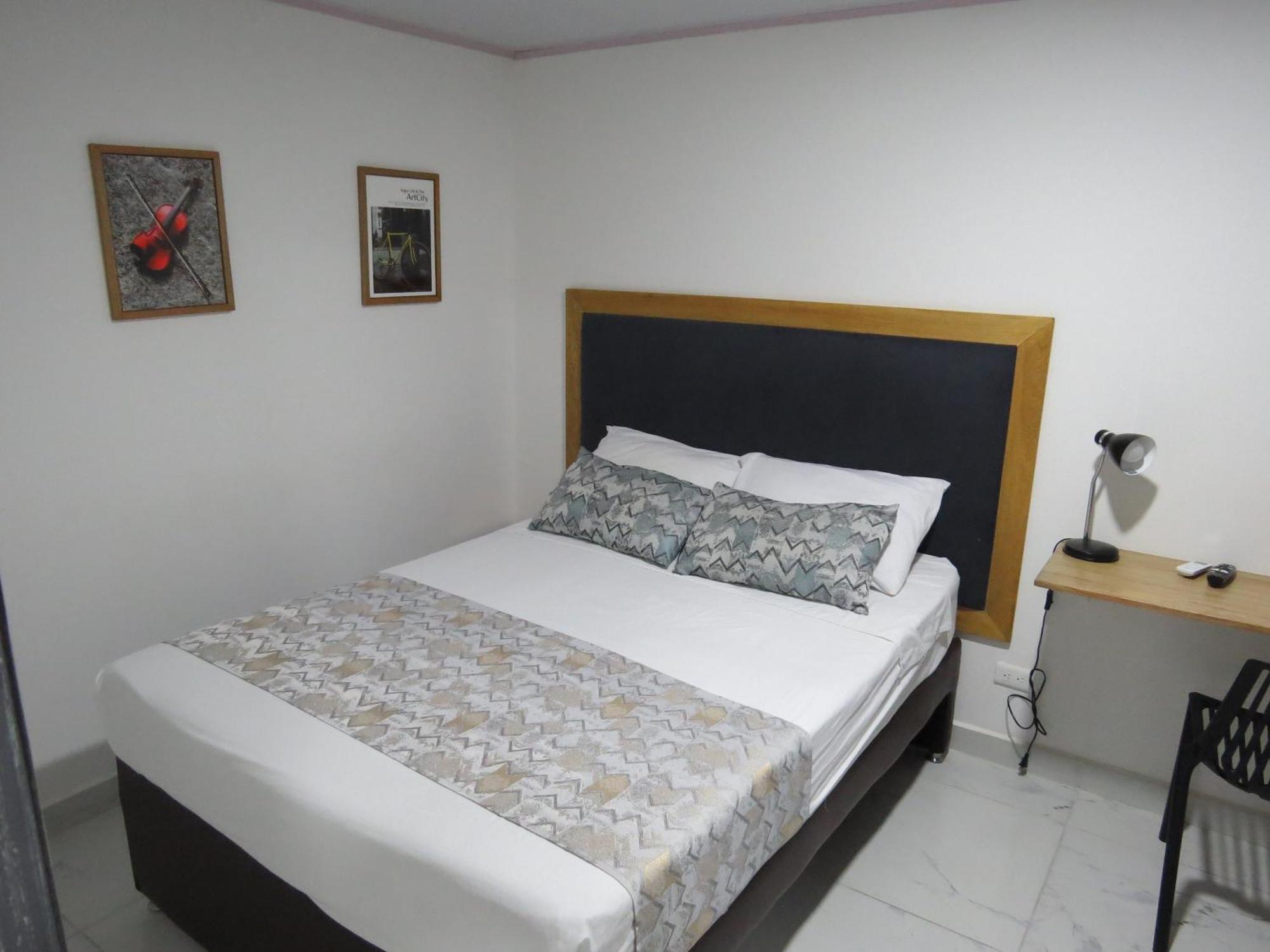 A & A Santa Alejandria Hotel *