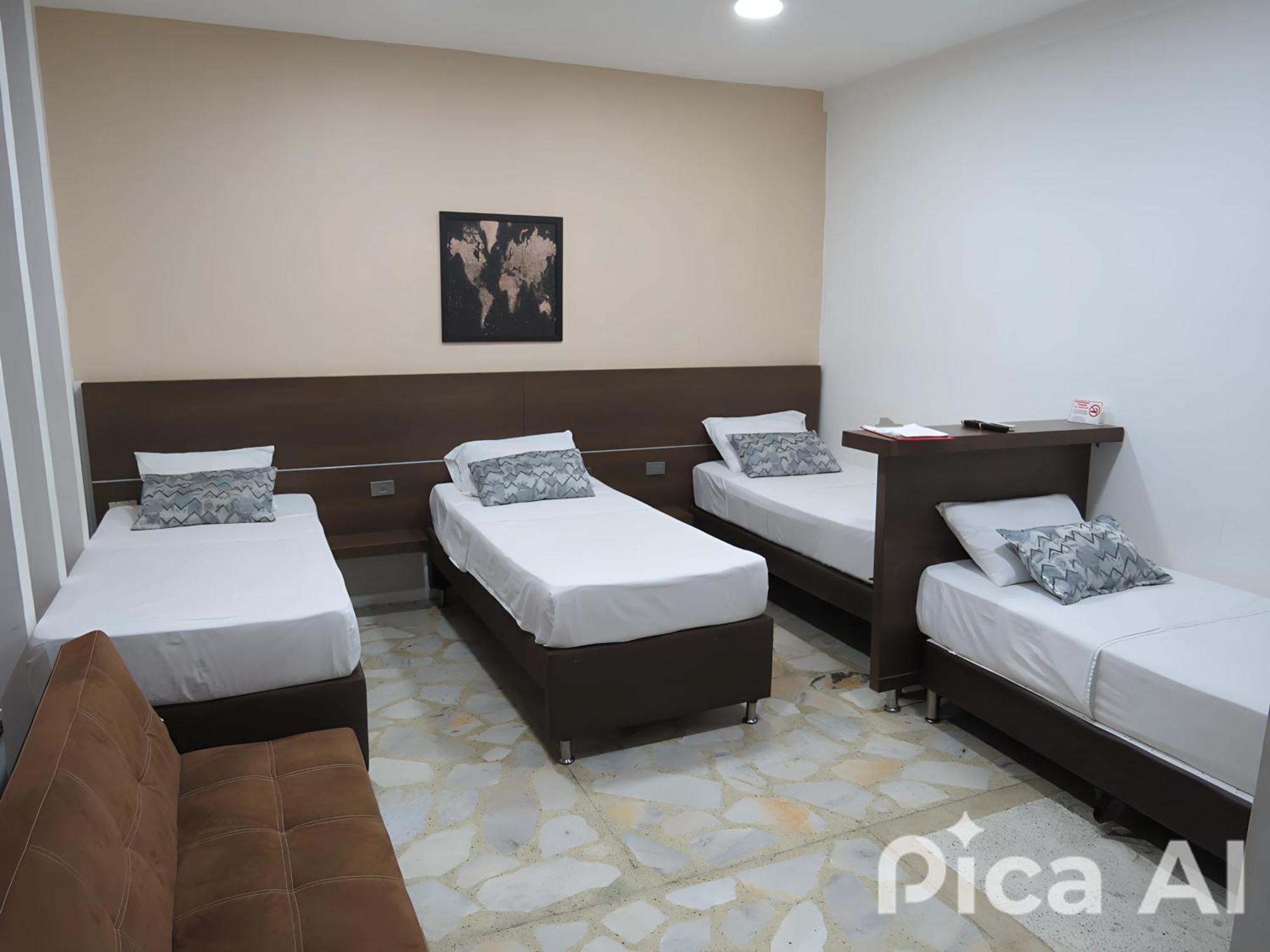 Hotel A & A Santa Alejandria *