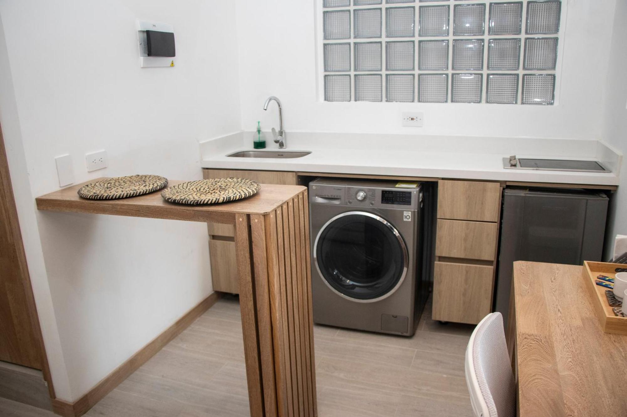 Zenia 70 Living & Apartamento